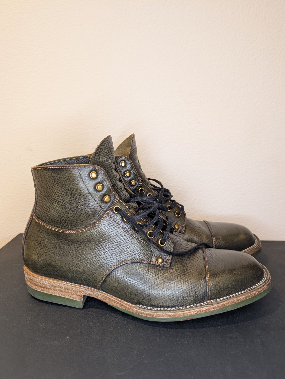 Photo by unofficiallegends on March 4, 2026 of the Iron Boots x Østmo Type 1 in Horween Pioneer Hatchgrain Green.