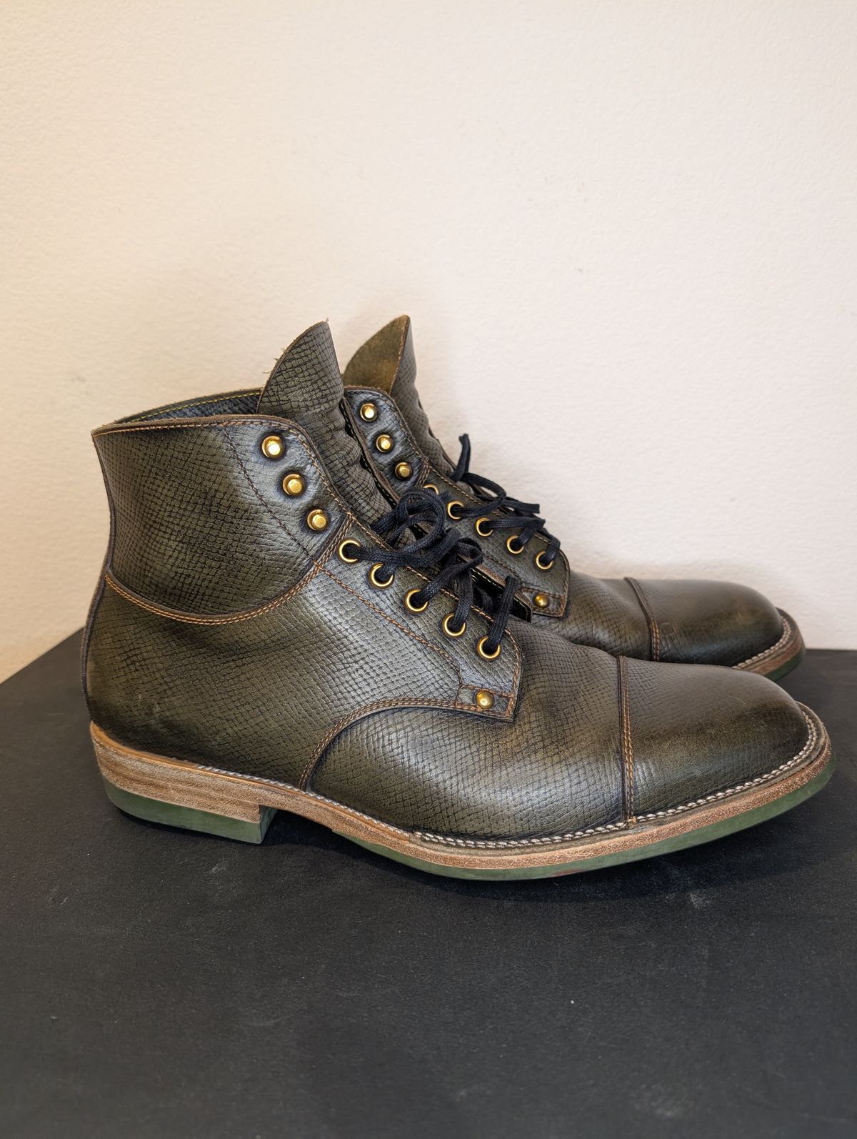 Photo by unofficiallegends on April 5, 2026 of the Iron Boots x Østmo Type 1 in Horween Pioneer Hatchgrain Green.