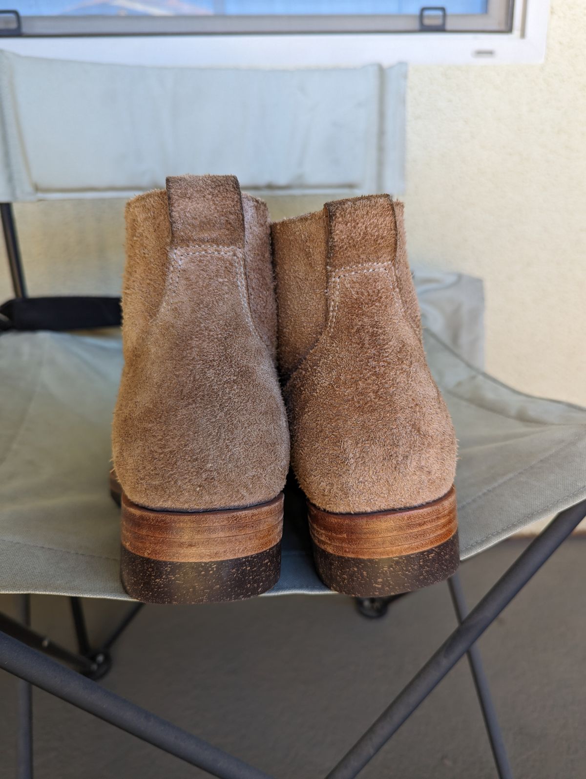 Photo by unofficiallegends on April 3, 2024 of the Jakkrabbits Officer Boots in Heritage Natural Vegetable Tanned Roughout.