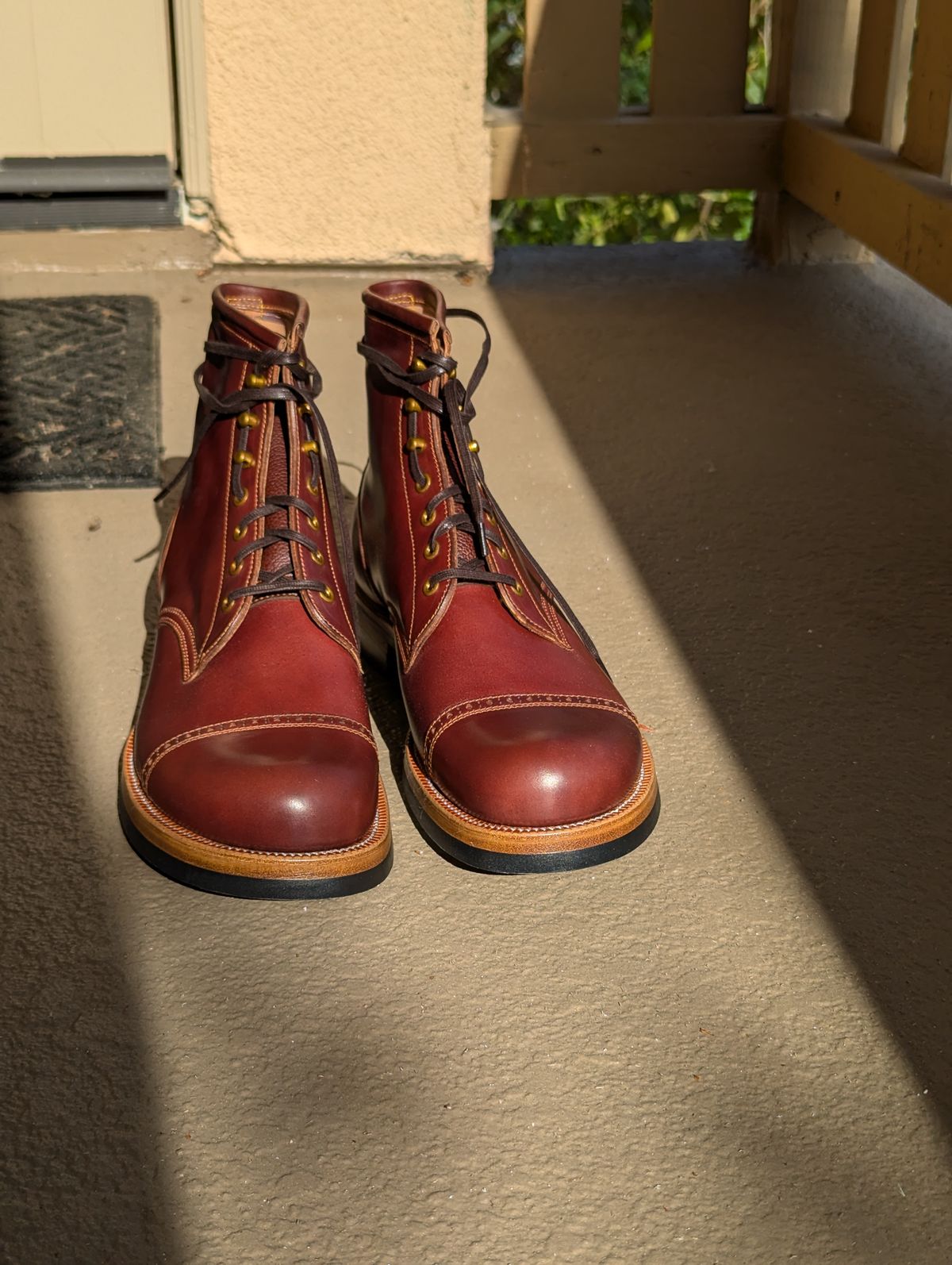 Photo by unofficiallegends on October 1, 2024 of the Iron Boots 5515 in Maryam Ruggine Shell Cordovan.