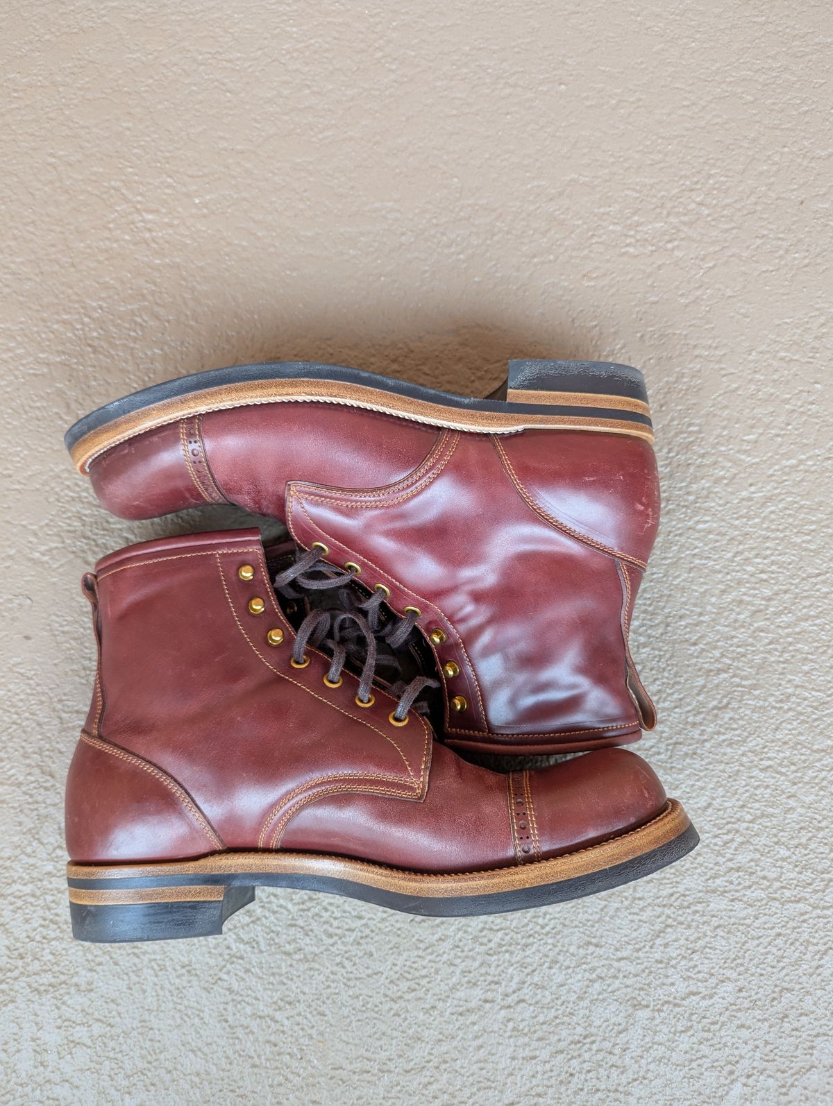 Photo by unofficiallegends on December 4, 2024 of the Iron Boots 5515 in Maryam Ruggine Shell Cordovan.