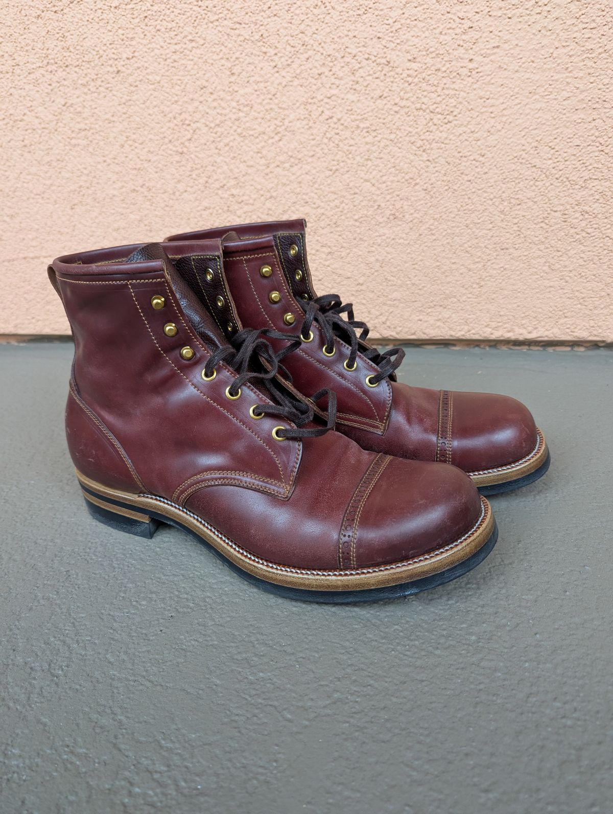 Photo by unofficiallegends on December 4, 2024 of the Iron Boots 5515 in Maryam Ruggine Shell Cordovan.