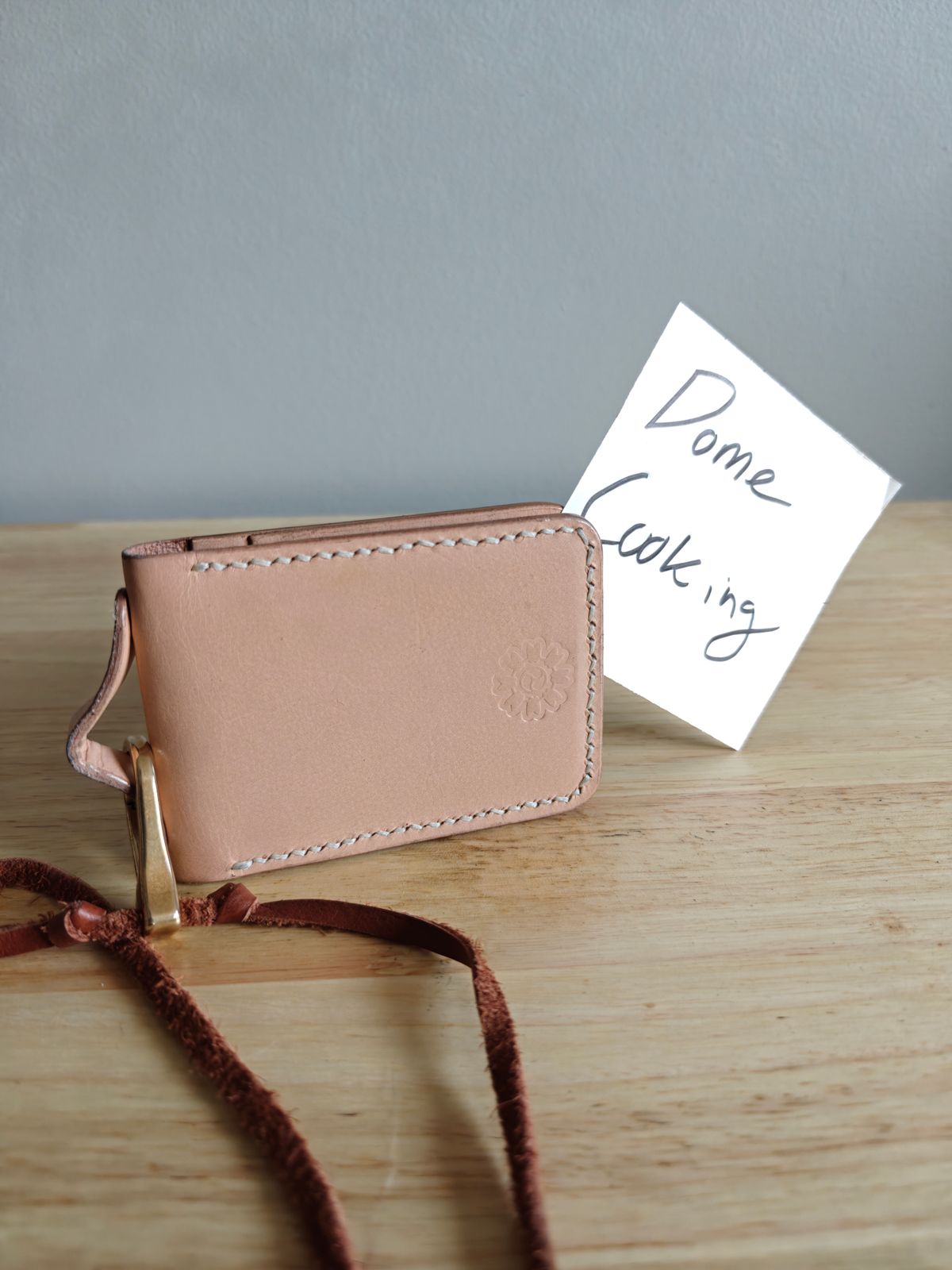 Photo by litespeedd on November 1, 2025 of the Black Lotus Leather Custom Card Case in Korba Buffalo Calf Natural.