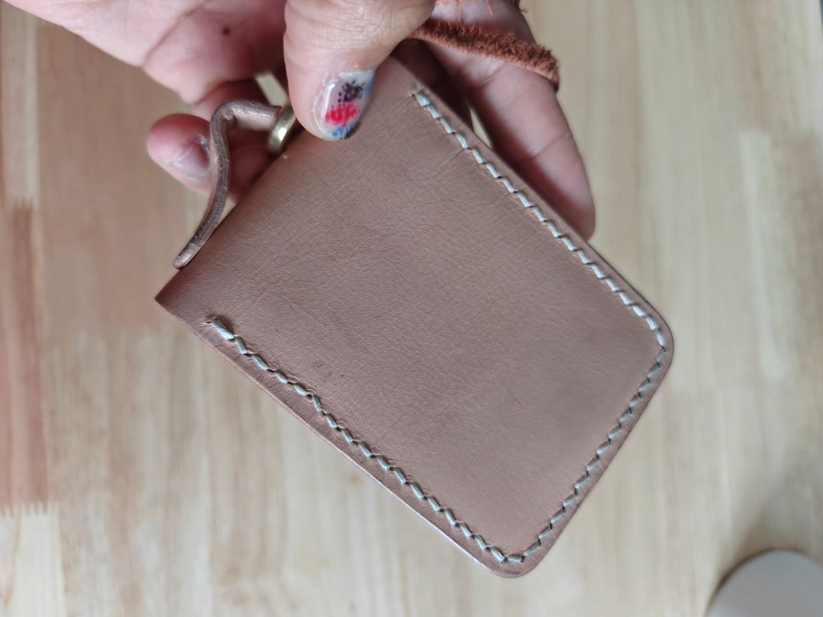 Photo by litespeedd on December 4, 2025 of the Black Lotus Leather Custom Card Case in Korba Buffalo Calf Natural.