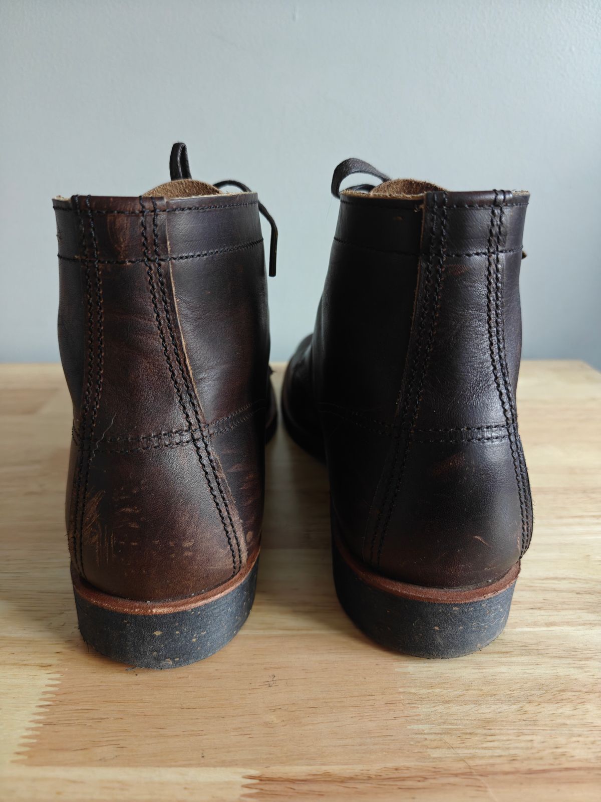 Photo by litespeedd on November 1, 2025 of the Red Wing 8061 Merchant in S.B. Foot Ebony Harness.
