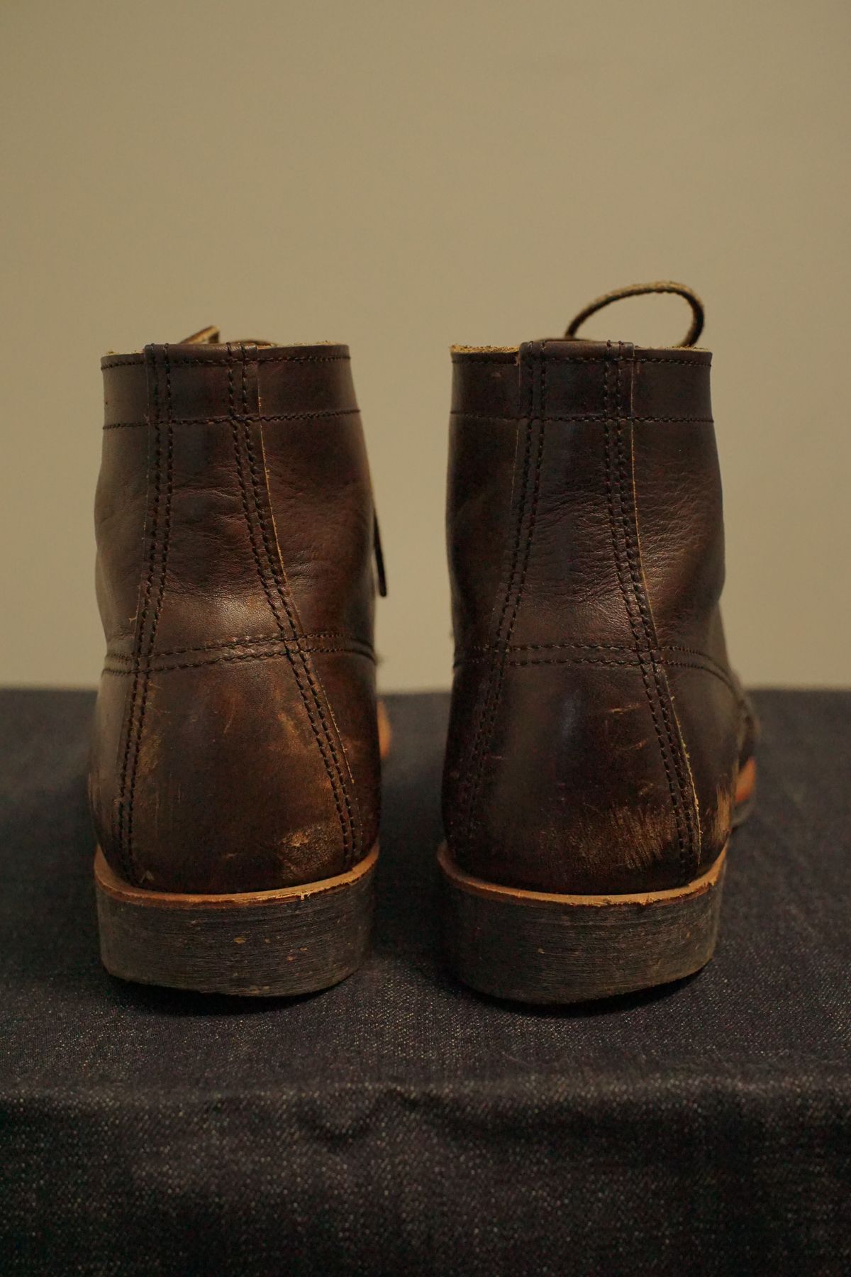 Photo by litespeedd on April 5, 2026 of the Red Wing 8061 Merchant in S.B. Foot Ebony Harness.