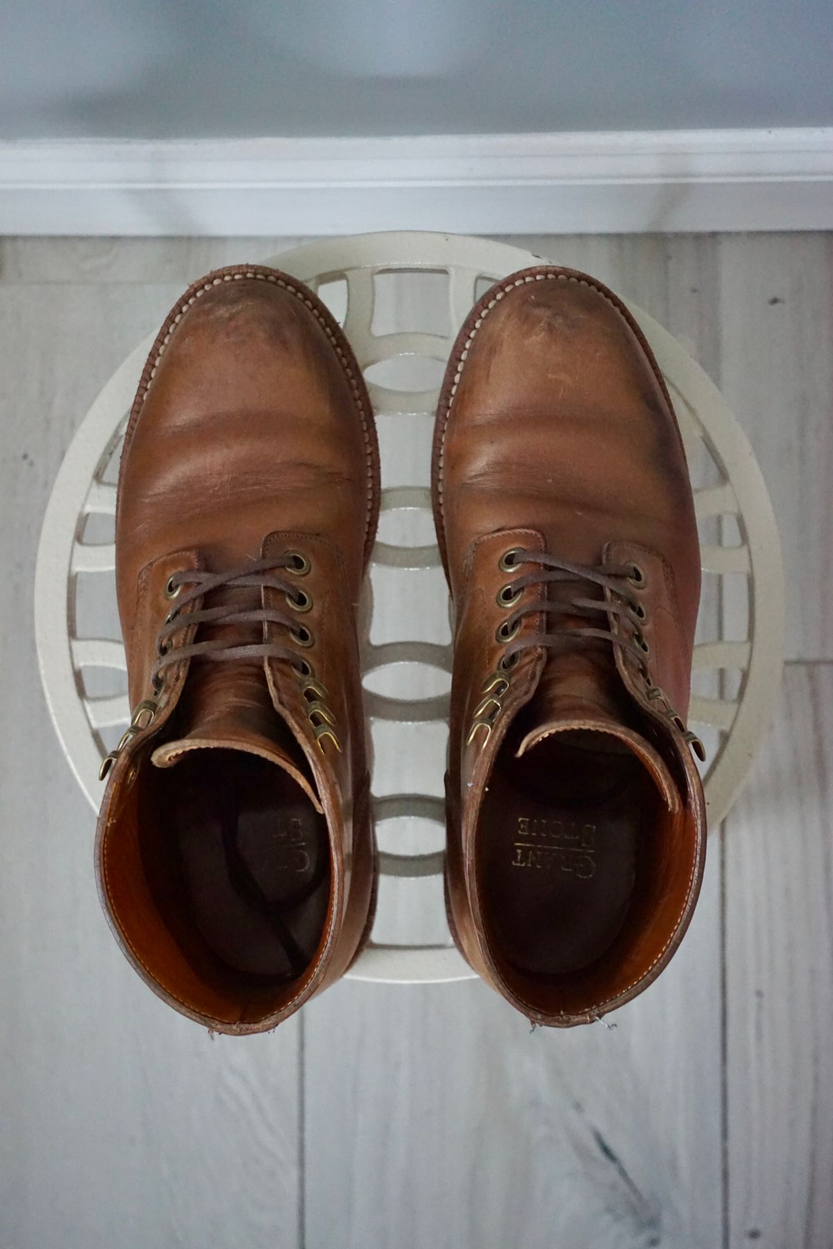 Photo by litespeedd on March 4, 2025 of the Grant Stone Nora Boot in Horween Dune Chromexcel.
