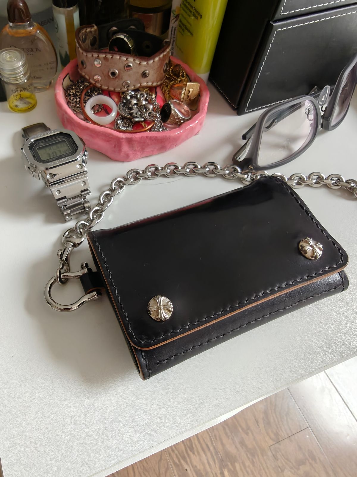 Photo by litespeedd on June 26, 2025 of the Black Lotus Leather Custom Tracker Wallet in Rocado Black Shell Cordovan.
