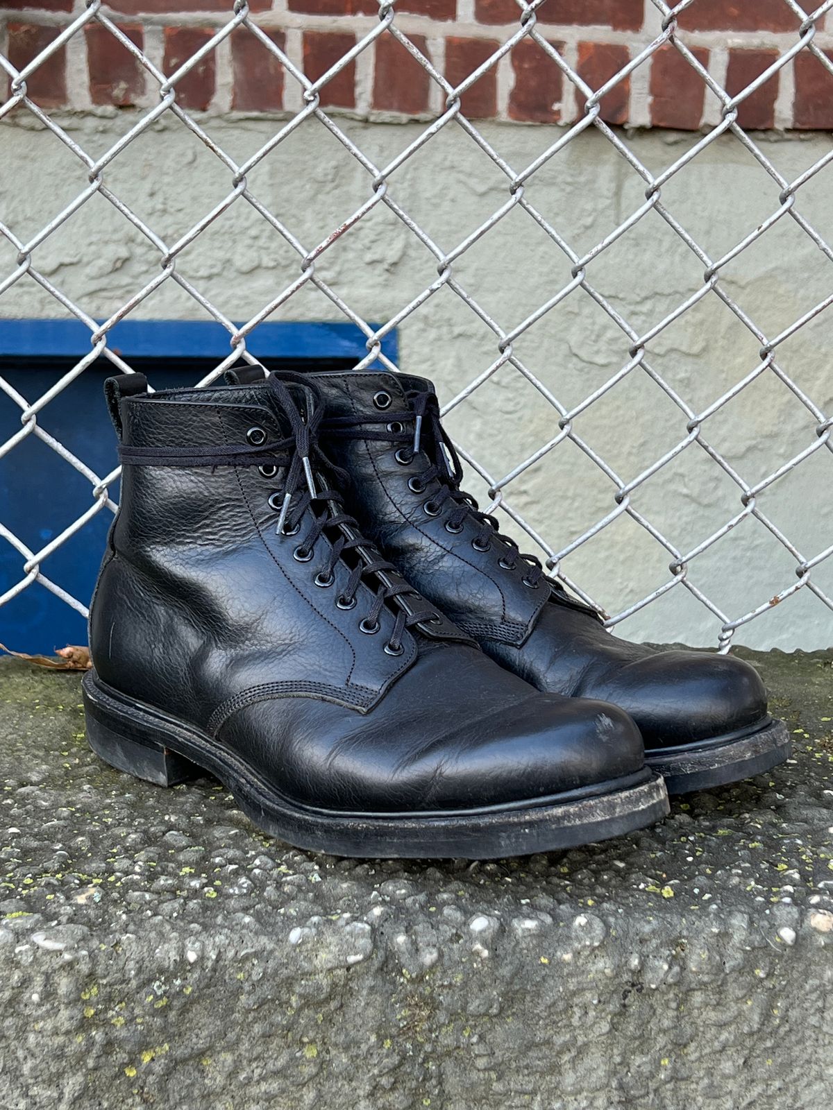 Photo by litespeedd on December 2, 2023 of the Unmarked All Purpose Boots in Cisne Black Vegetable-Tanned Bison.