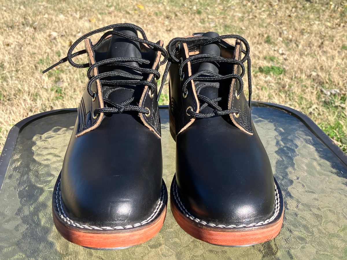 Photo by TorreEgger on December 8, 2023 of the Nicks Comstock in Horween Black Chromexcel.