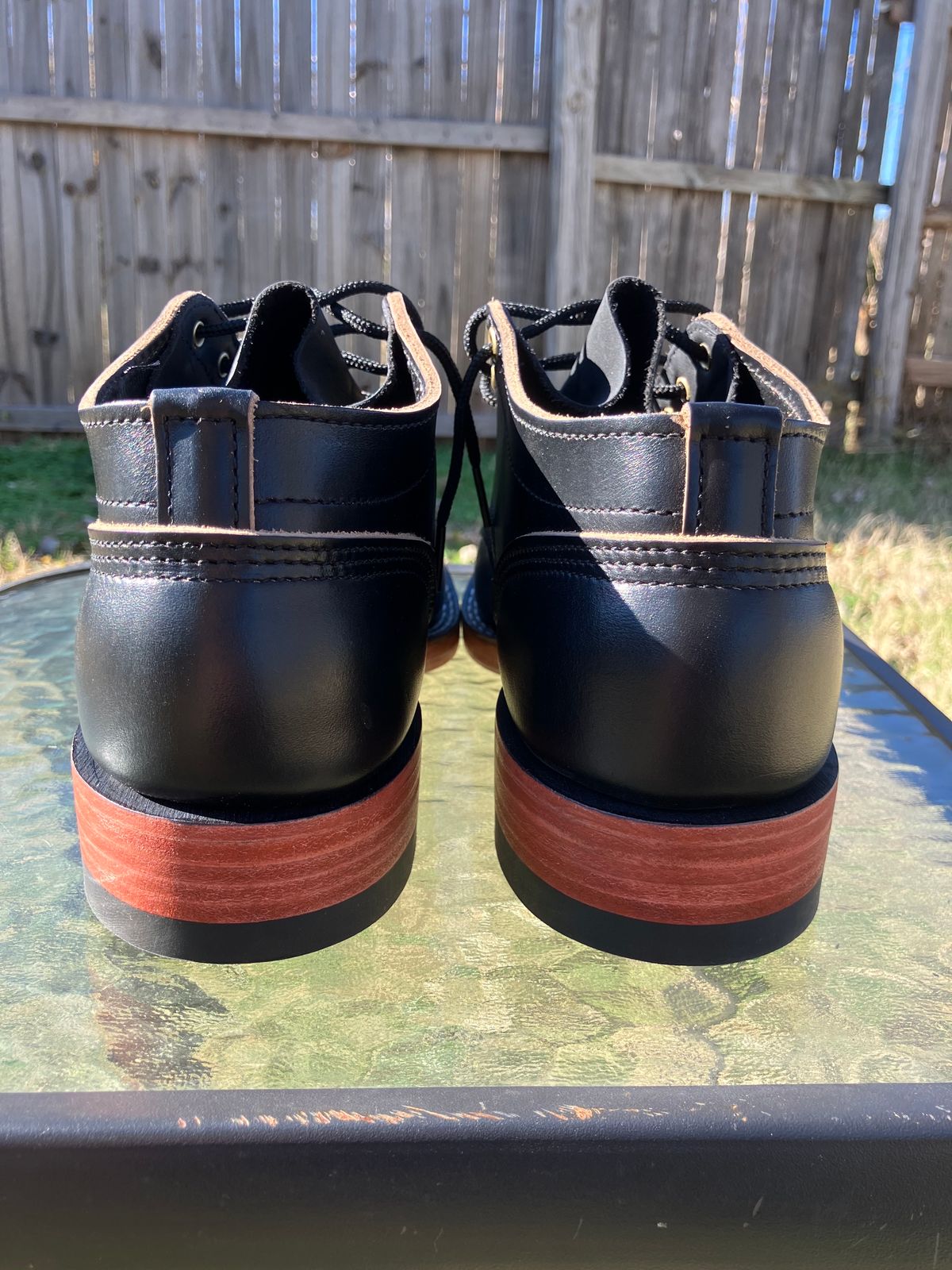 Photo by TorreEgger on December 8, 2023 of the Nicks Comstock in Horween Black Chromexcel.