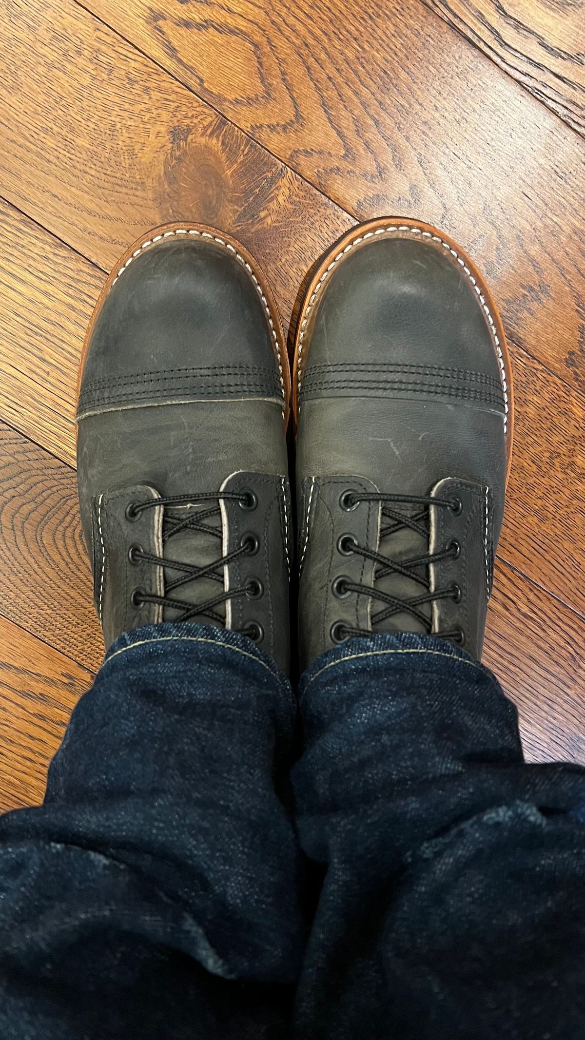 Photo by (deleted user) on November 2, 2023 of the Red Wing Iron Ranger in S.B. Foot Charcoal Rough and Tough.