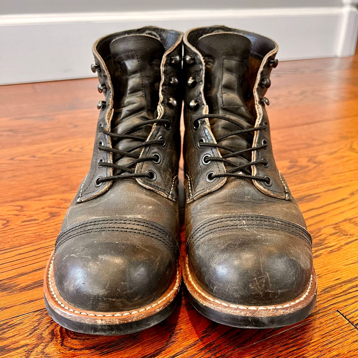 Photo by (deleted user) on April 2, 2024 of the Red Wing Iron Ranger in S.B. Foot Charcoal Rough and Tough.