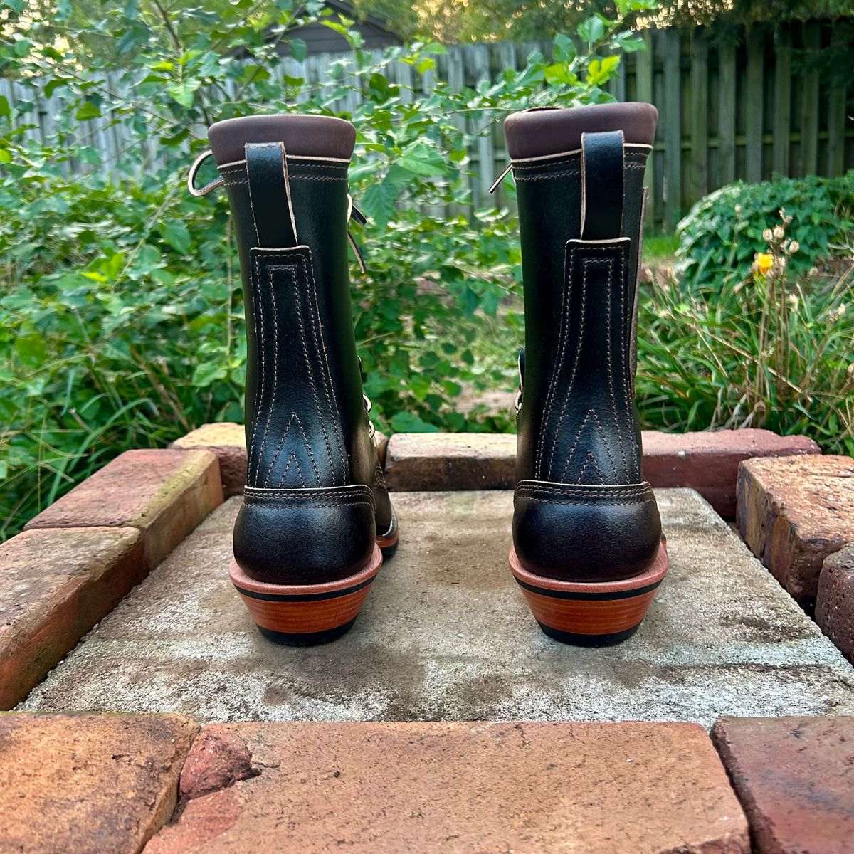 Photo by MasonAlbertini on October 1, 2025 of the Nicks Packer in Horween Brown Waxed Flesh.