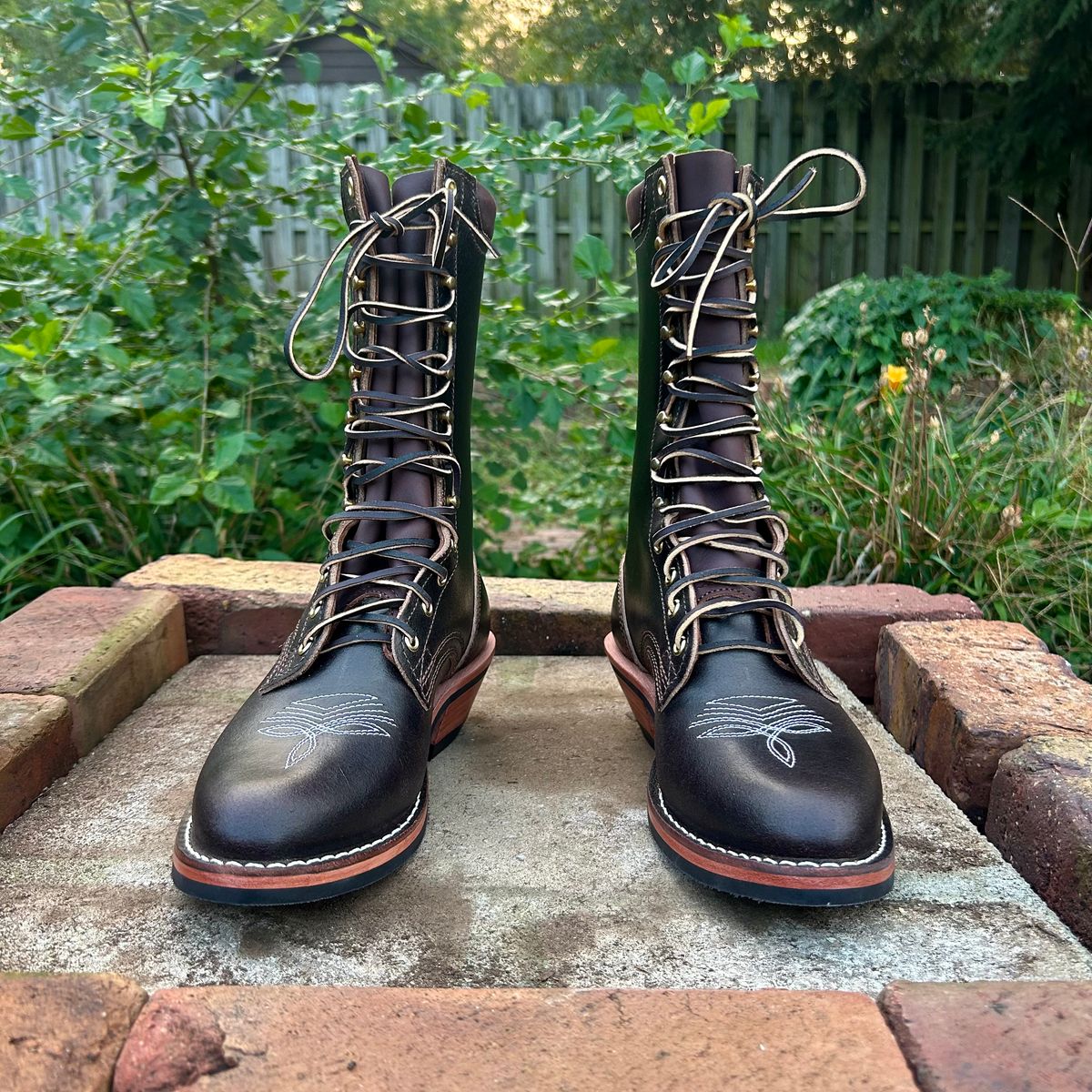Photo by MasonAlbertini on October 1, 2025 of the Nicks Packer in Horween Brown Waxed Flesh.