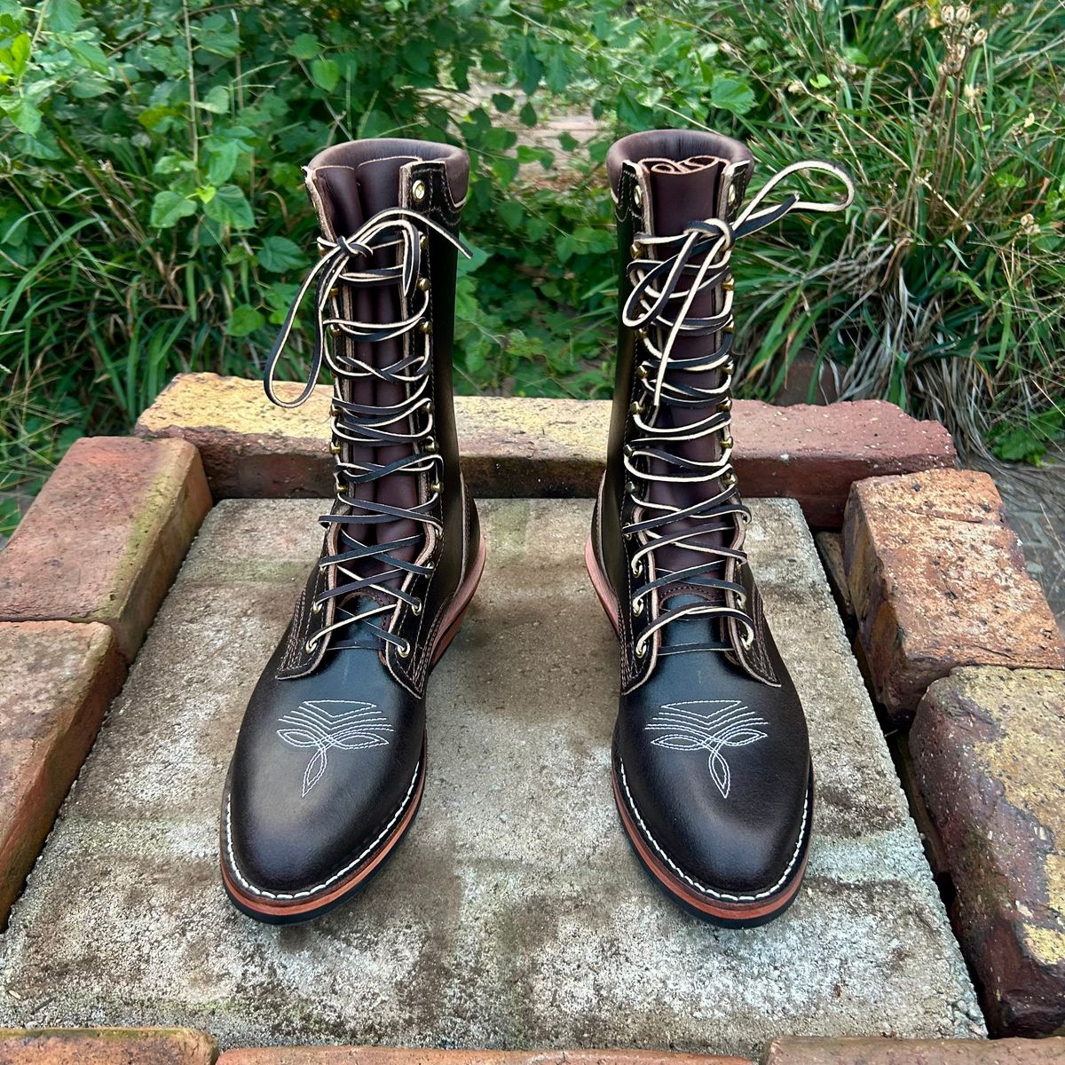 Photo by MasonAlbertini on October 1, 2025 of the Nicks Packer in Horween Brown Waxed Flesh.