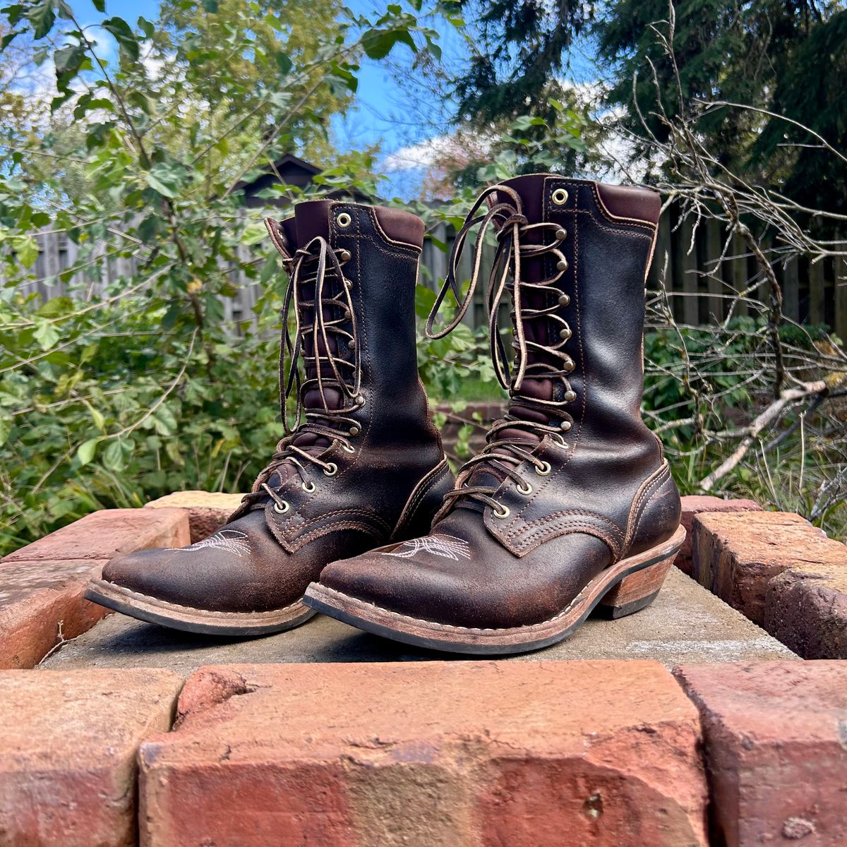 Photo by MasonAlbertini on November 1, 2025 of the Nicks Packer in Horween Brown Waxed Flesh.