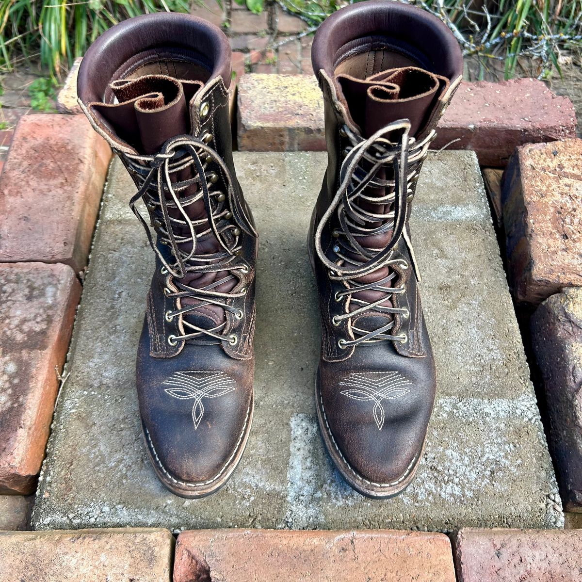 Photo by MasonAlbertini on November 1, 2025 of the Nicks Packer in Horween Brown Waxed Flesh.