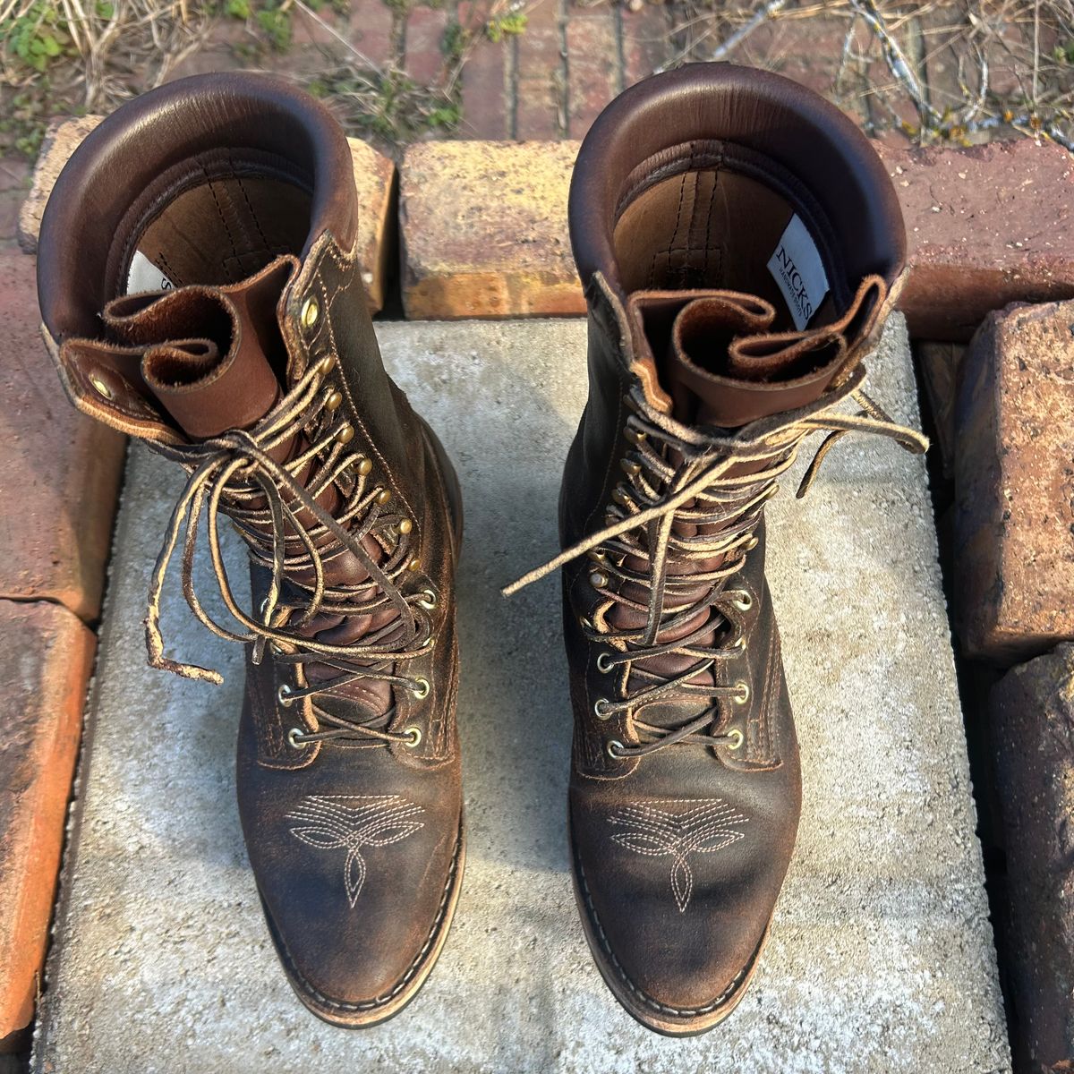 Photo by MasonAlbertini on January 4, 2026 of the Nicks Packer in Horween Brown Waxed Flesh.