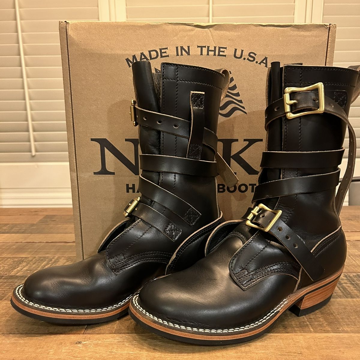 Photo by MasonAlbertini on May 9, 2024 of the Nicks Heritage TankerPro in Horween Black Chromexcel.