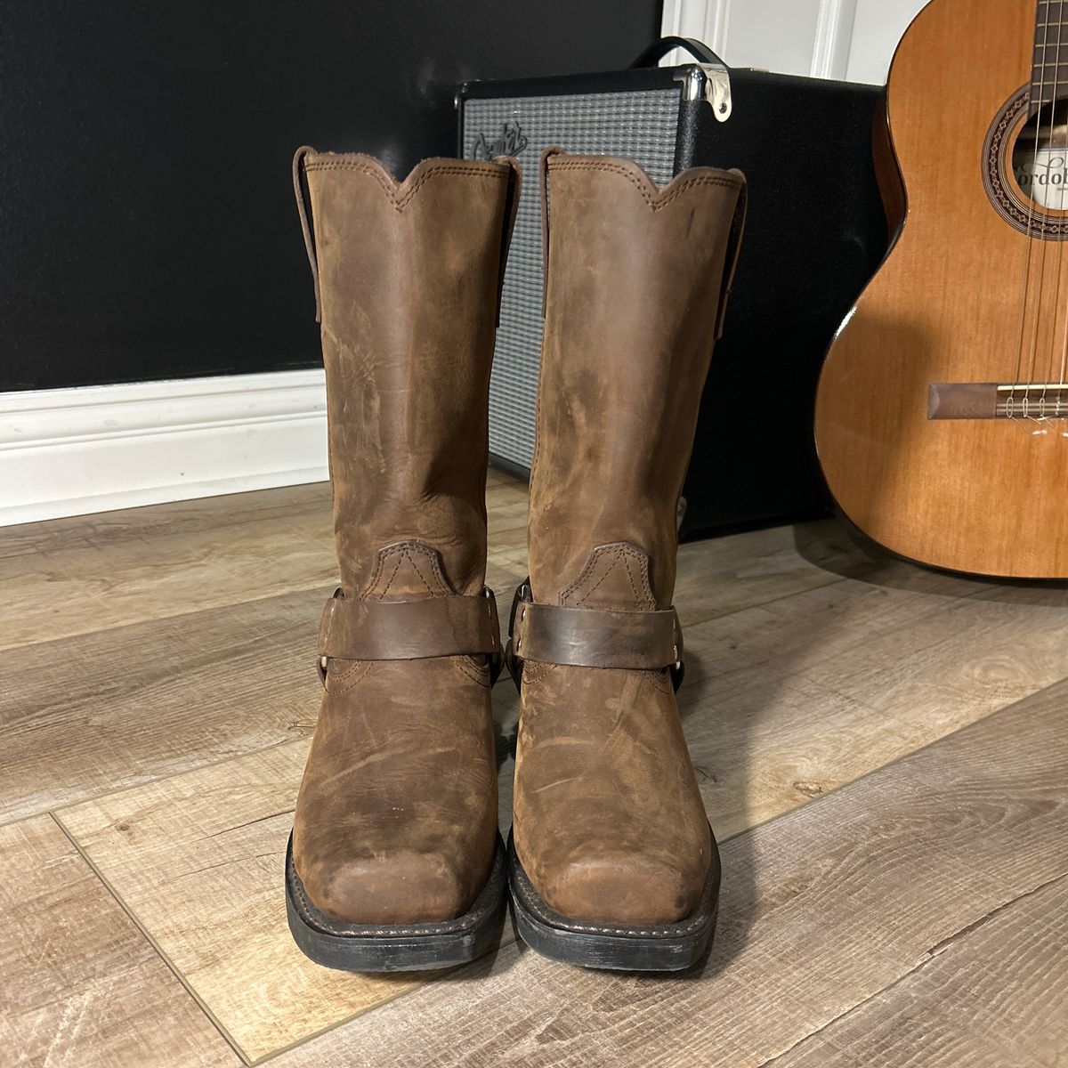 Photo by MasonAlbertini on February 5, 2024 of the Durango Durango® Brown Harness Boot in Unknown Material.