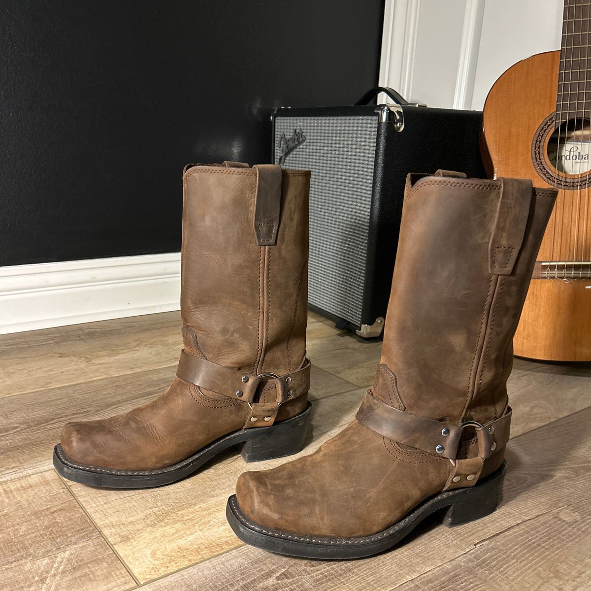 Photo by MasonAlbertini on February 5, 2024 of the Durango Durango® Brown Harness Boot in Unknown Material.