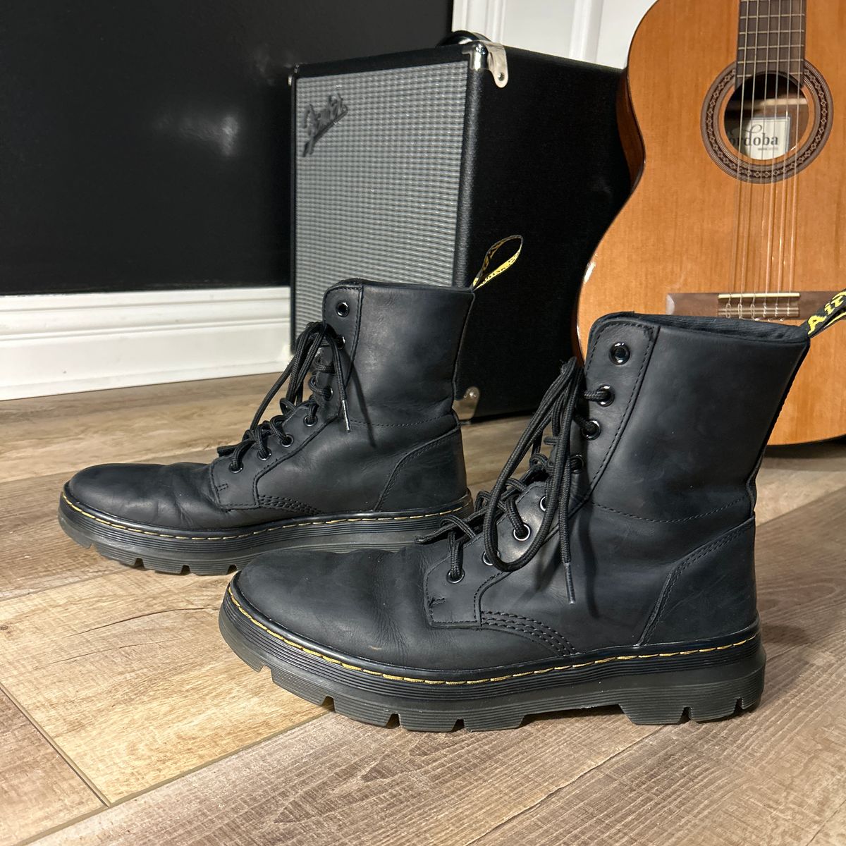 Photo by MasonAlbertini on February 6, 2024 of the Dr. Martens in Unknown Material.