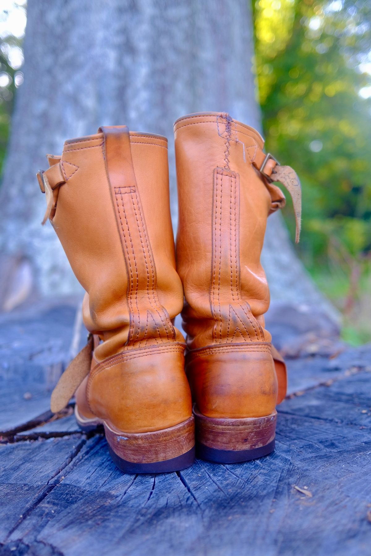 Photo by AndrewSutton on October 1, 2025 of the Wesco x S&S Van Cleef III in Horween Natural Essex.