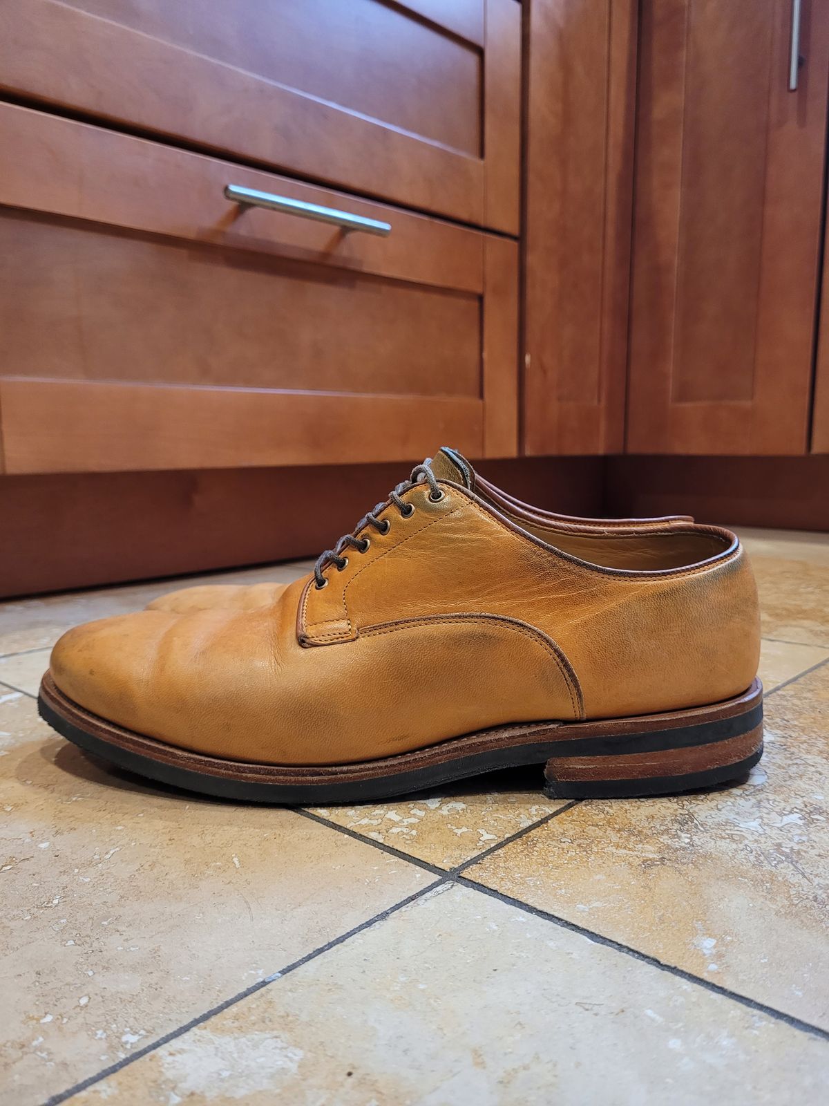 Photo by Slippy_Squeeze on February 4, 2023 of the Viberg Derby Shoe in Shinki Camel Latigo Horsehide.