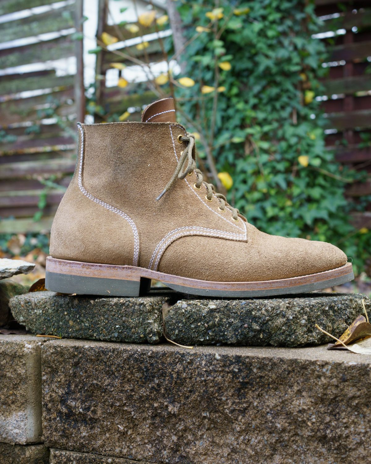 Photo by blake_more on November 1, 2022 of the Sagara Boondocker in Horween Natural Chromexcel Roughout.