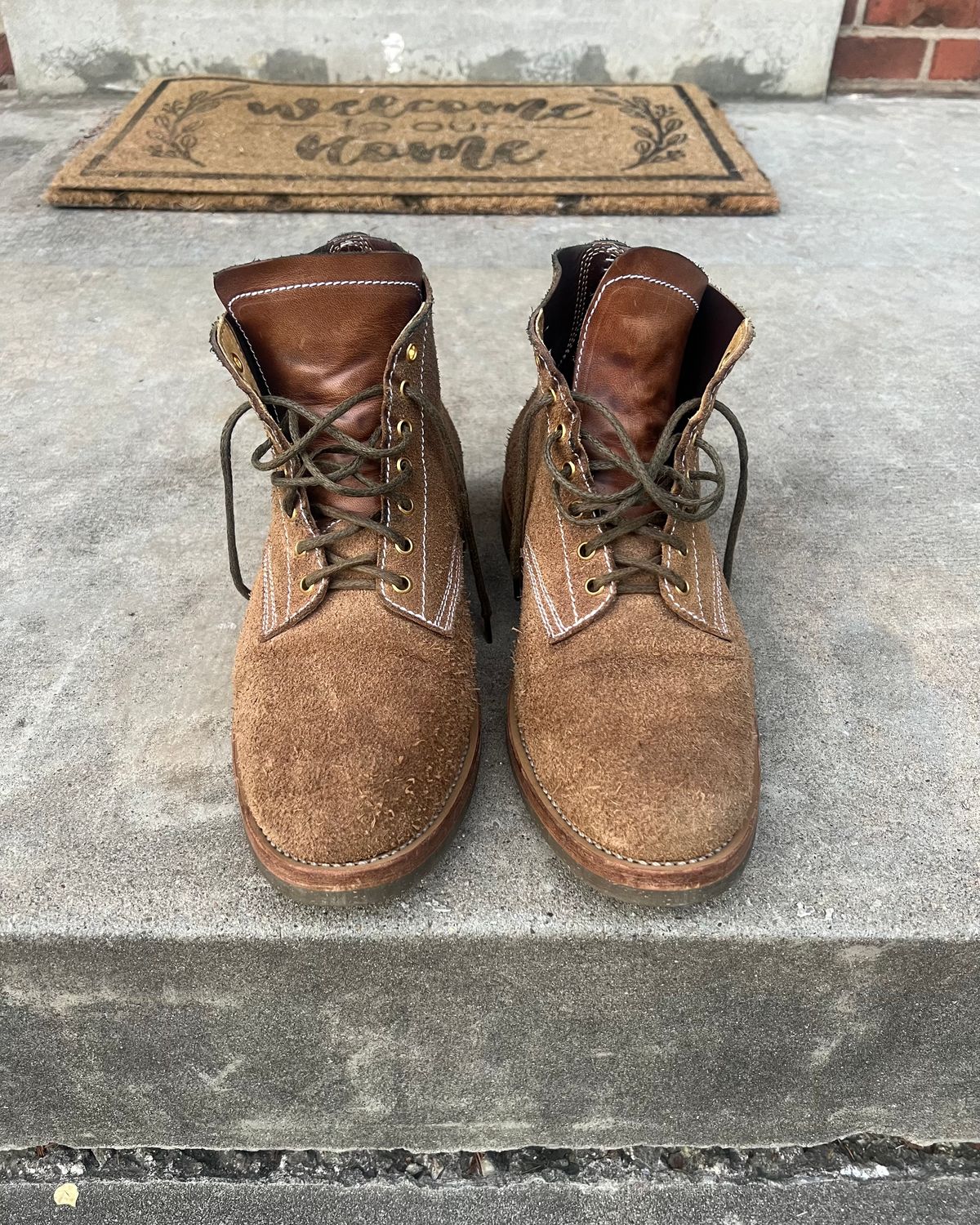 Photo by blake_more on February 4, 2023 of the Sagara Boondocker in Horween Natural Chromexcel Roughout.