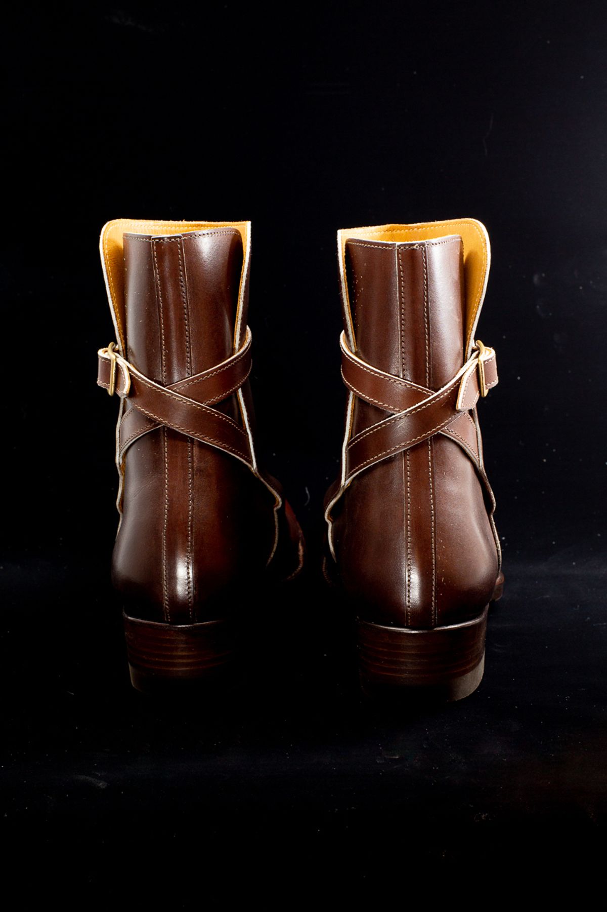 Photo by bhinks on October 2, 2022 of the Clinch Jodhpur Boots in Brown French Calfskin.