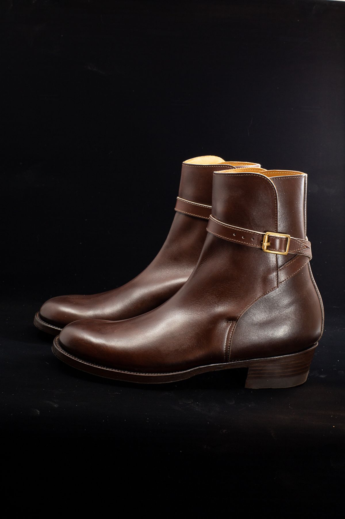 Photo by bhinks on October 2, 2022 of the Clinch Jodhpur Boots in Brown French Calfskin.