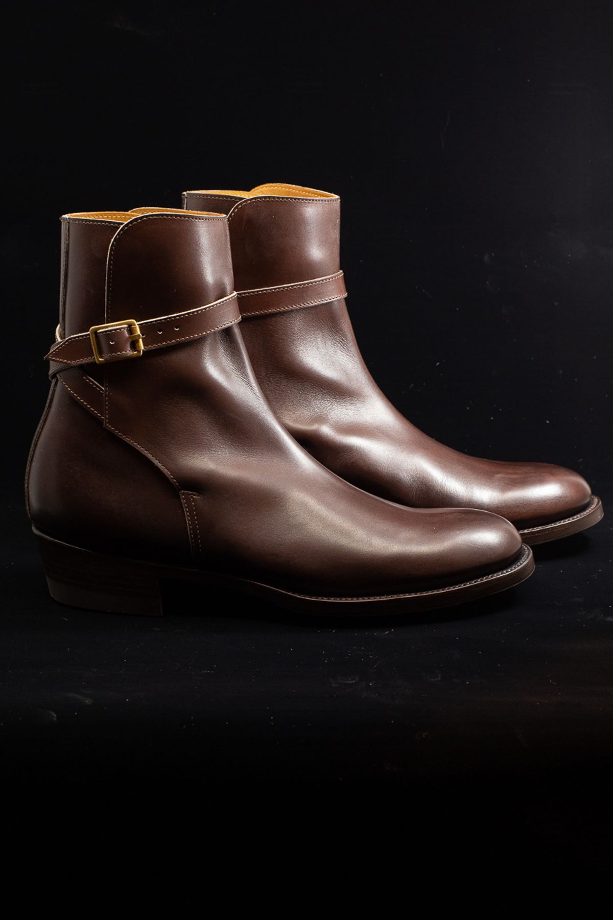 Photo by bhinks on October 2, 2022 of the Clinch Jodhpur Boots in Brown French Calfskin.