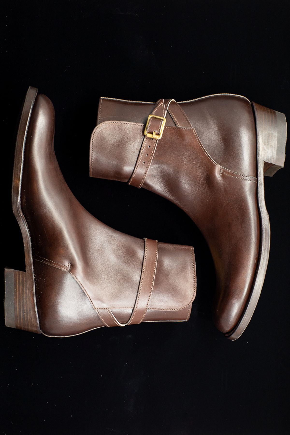 Photo by bhinks on October 3, 2022 of the Clinch Jodhpur Boots in Brown French Calfskin.