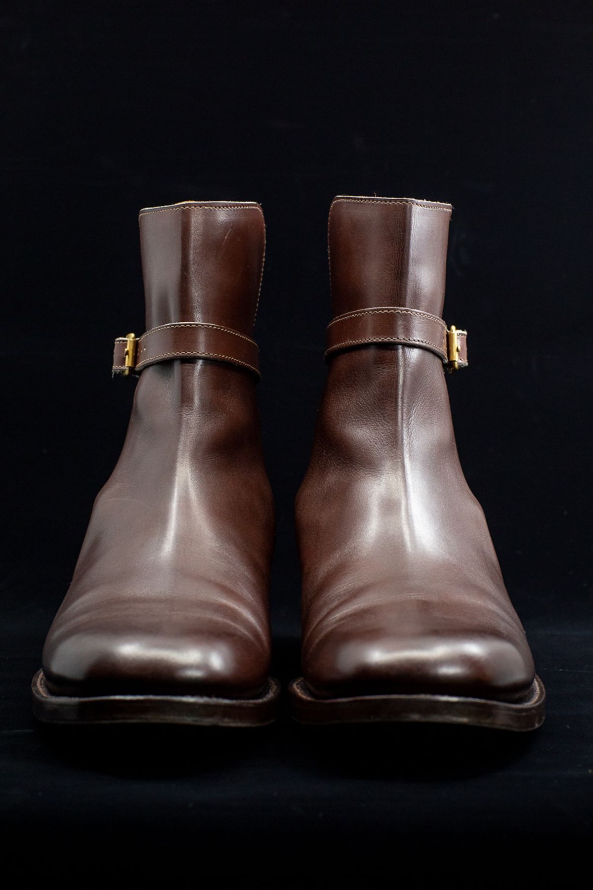 Photo by bhinks on November 4, 2022 of the Clinch Jodhpur Boots in Brown French Calfskin.