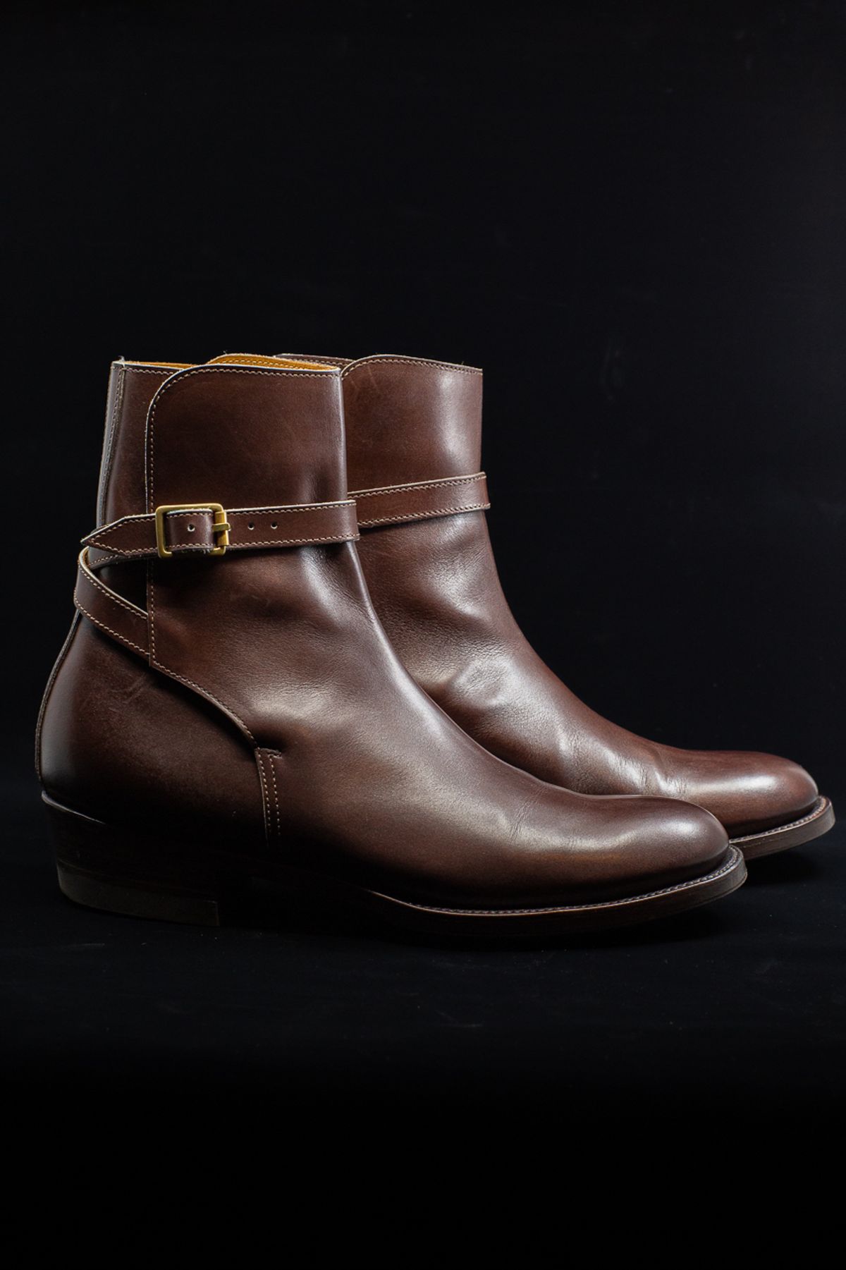 Photo by bhinks on November 4, 2022 of the Clinch Jodhpur Boots in Brown French Calfskin.