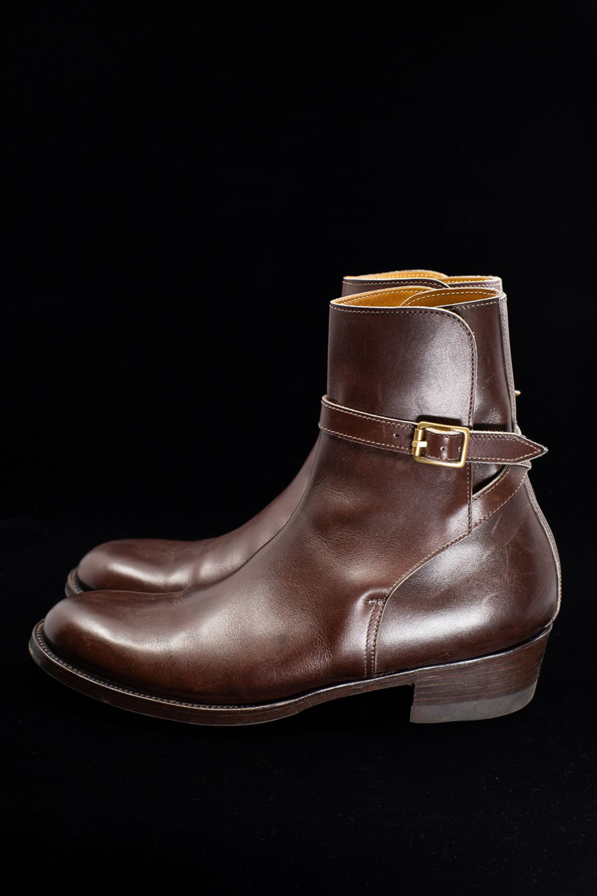 Photo by bhinks on December 5, 2022 of the Clinch Jodhpur Boots in Brown French Calfskin.