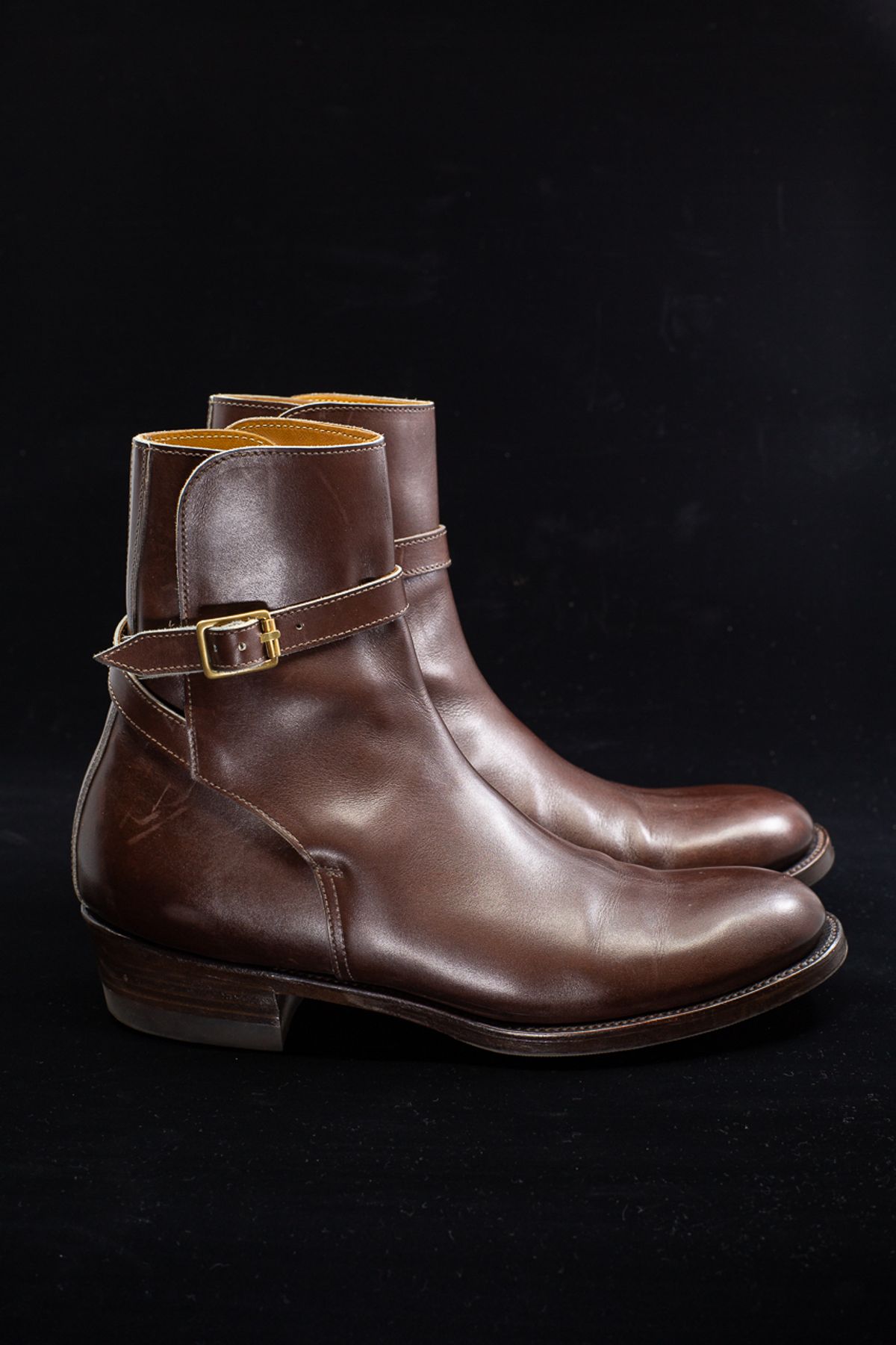 Photo by bhinks on December 5, 2022 of the Clinch Jodhpur Boots in Brown French Calfskin.