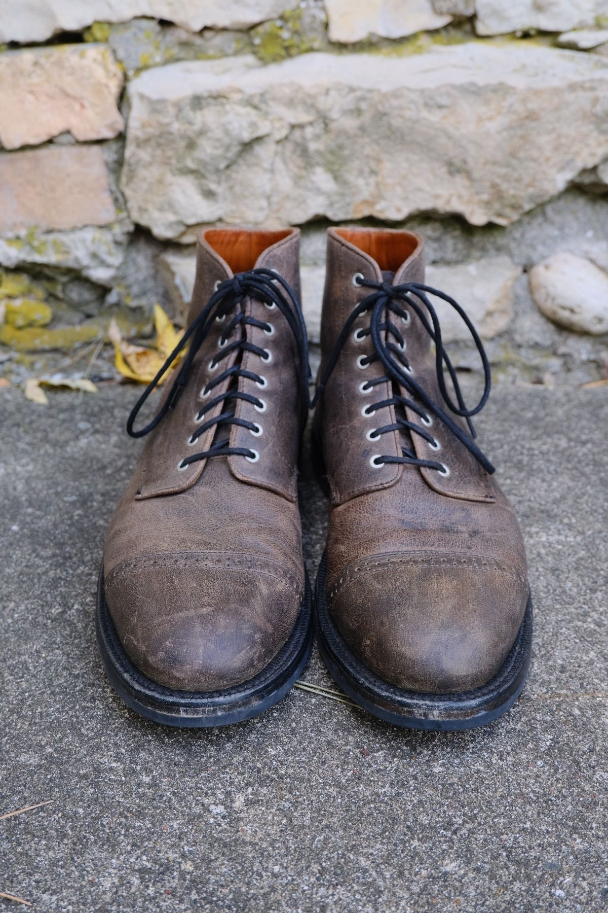 Photo by cuffcheckdenim on November 2, 2024 of the Grant Stone Garrison Boot in Gallun Teton Waxy Stag.
