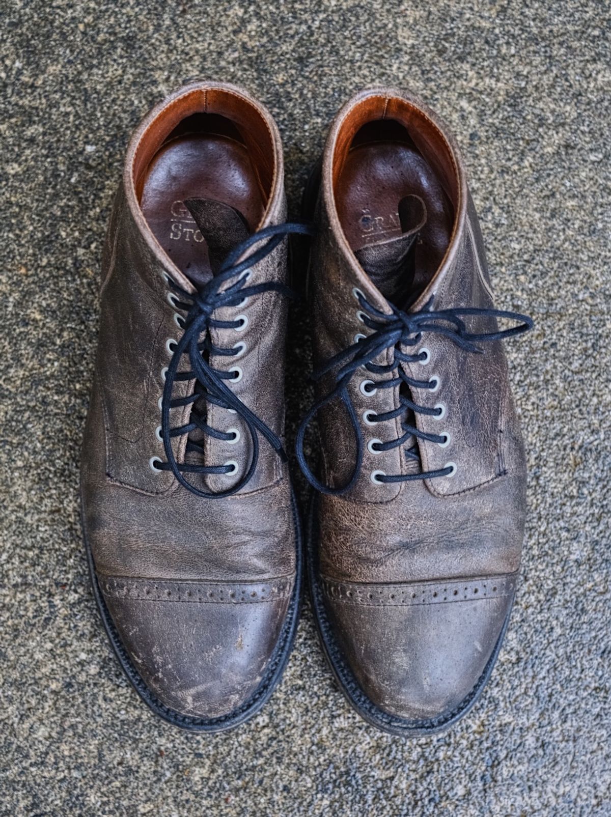 Photo by cuffcheckdenim on March 30, 2025 of the Grant Stone Garrison Boot in Gallun Teton Waxy Stag.