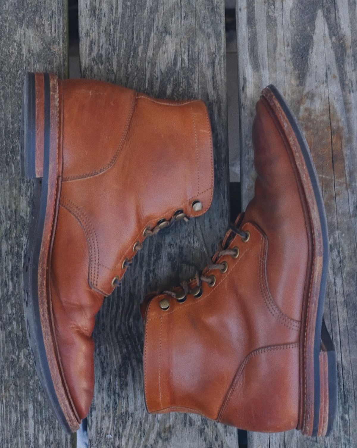 Photo by cuffcheckdenim on February 1, 2026 of the Grant Stone Diesel Boot in Badalassi Carlo Saddle Tan Minerva.