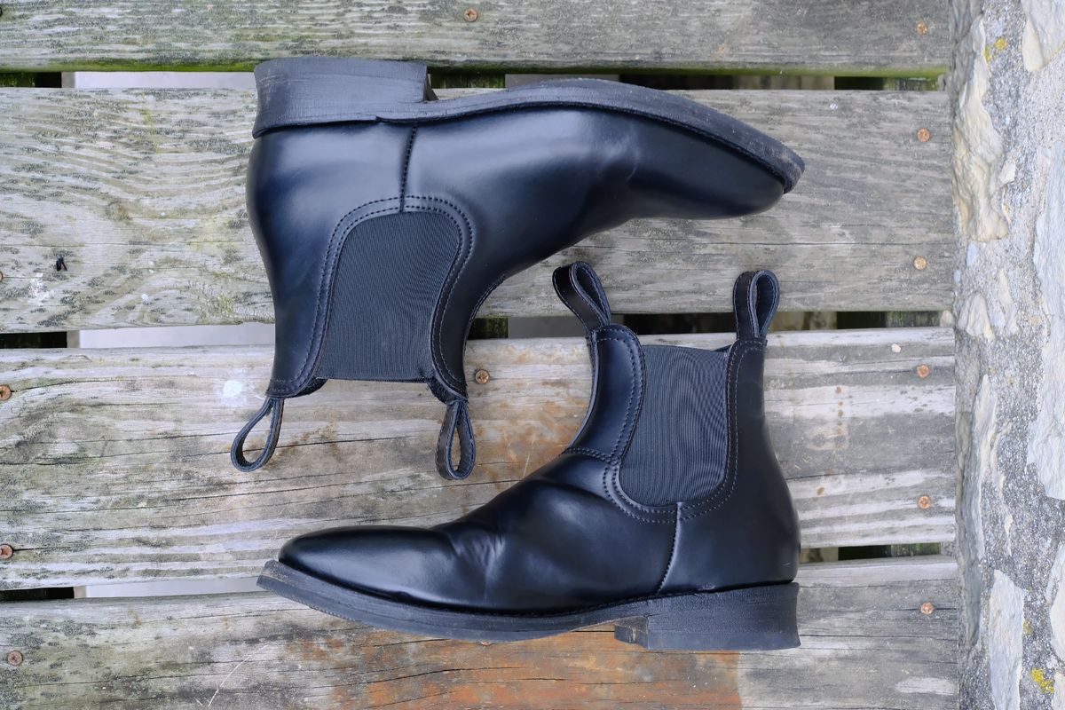 Photo by cuffcheckdenim on November 1, 2025 of the Thursday Journeyman in Shinki Black Shell Cordovan.