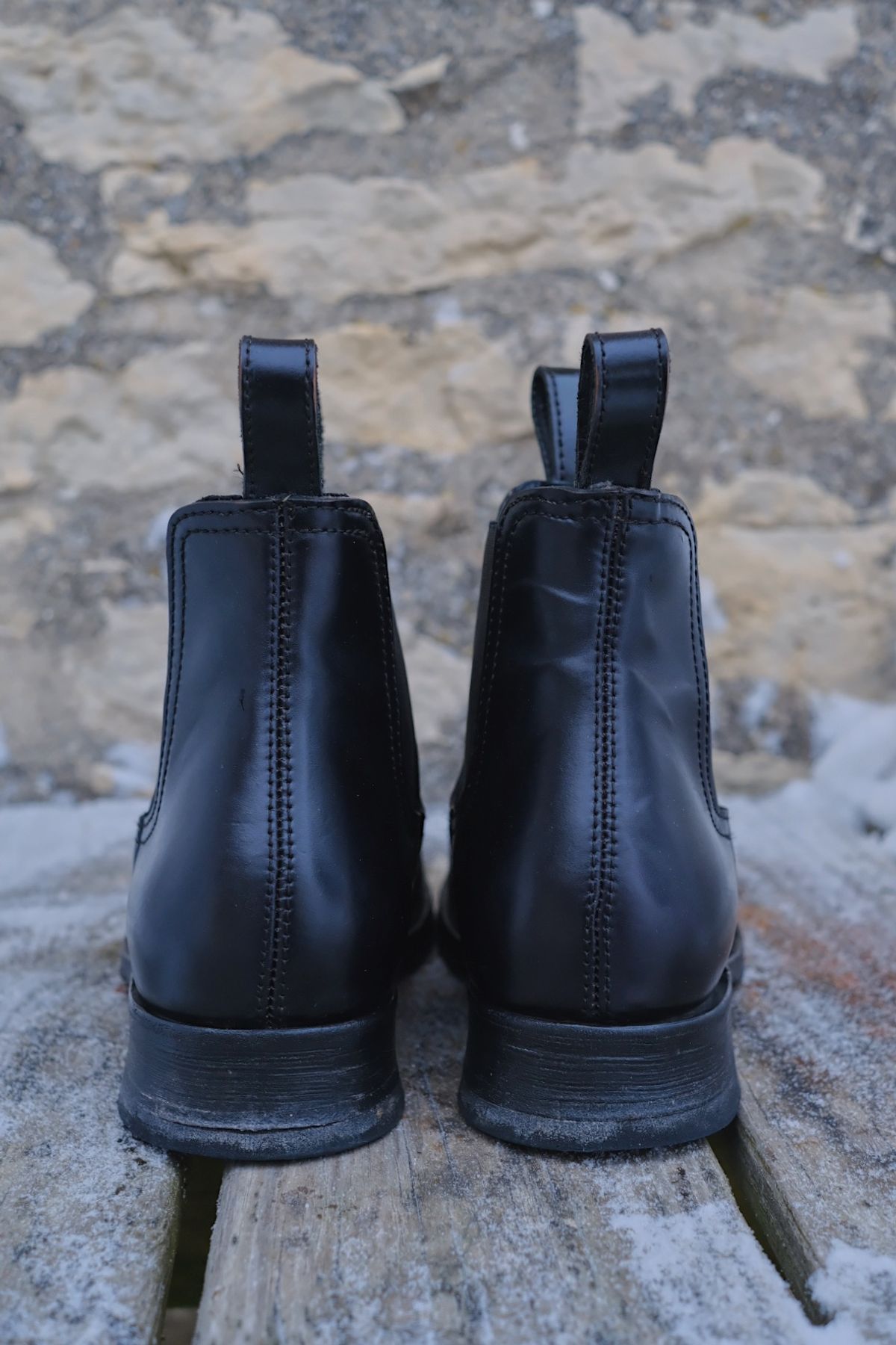 Photo by cuffcheckdenim on December 2, 2025 of the Thursday Journeyman in Shinki Black Shell Cordovan.