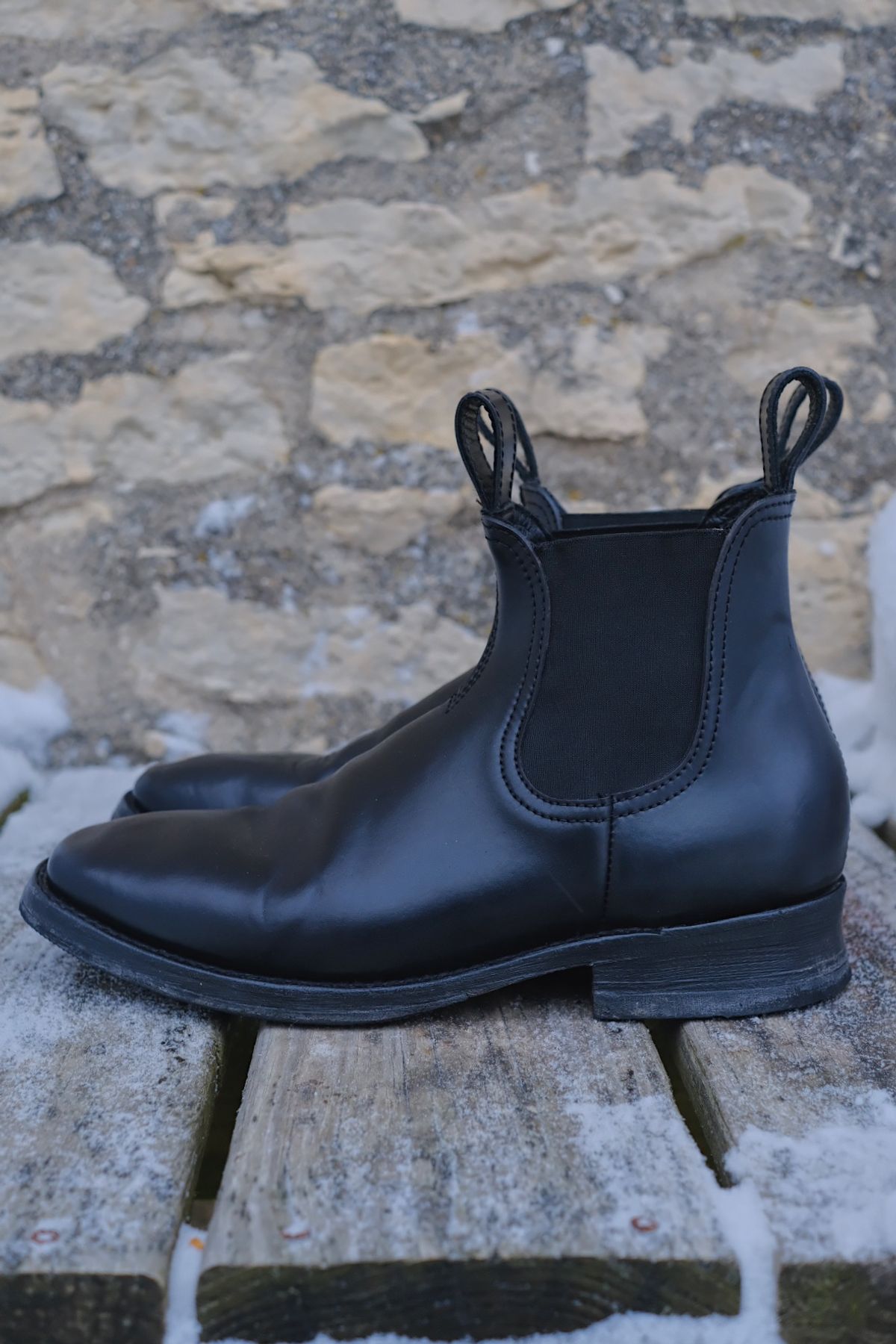 Photo by cuffcheckdenim on December 2, 2025 of the Thursday Journeyman in Shinki Black Shell Cordovan.