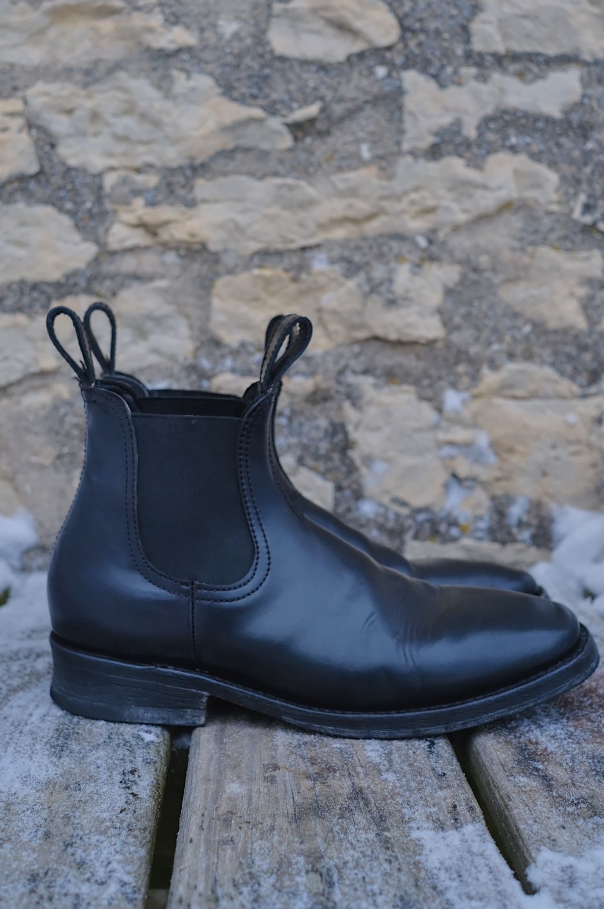 Photo by cuffcheckdenim on December 2, 2025 of the Thursday Journeyman in Shinki Black Shell Cordovan.