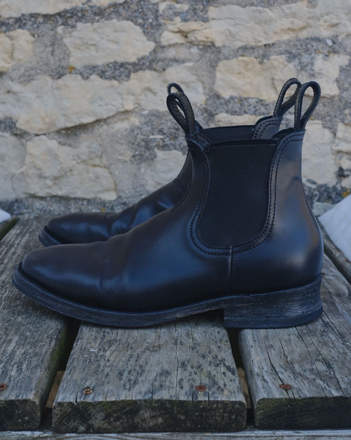 Photo by cuffcheckdenim on February 1, 2026 of the Thursday Journeyman in Shinki Black Shell Cordovan.