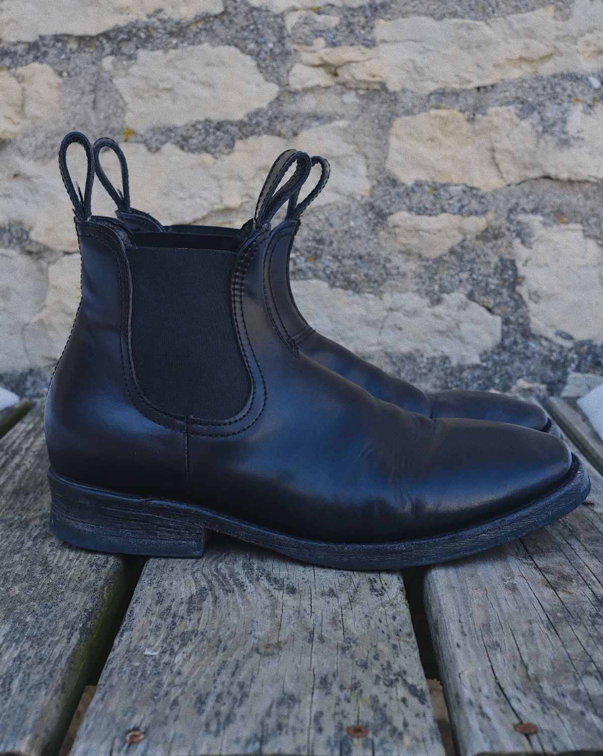 Photo by cuffcheckdenim on February 1, 2026 of the Thursday Journeyman in Shinki Black Shell Cordovan.