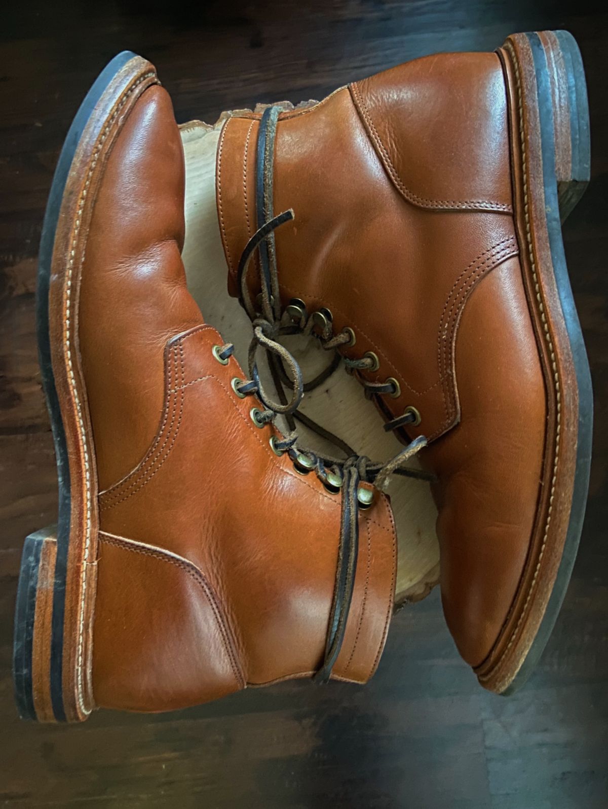Photo by cuffcheckdenim on January 5, 2024 of the Grant Stone Diesel Boot in Badalassi Carlo Saddle Tan Minerva.