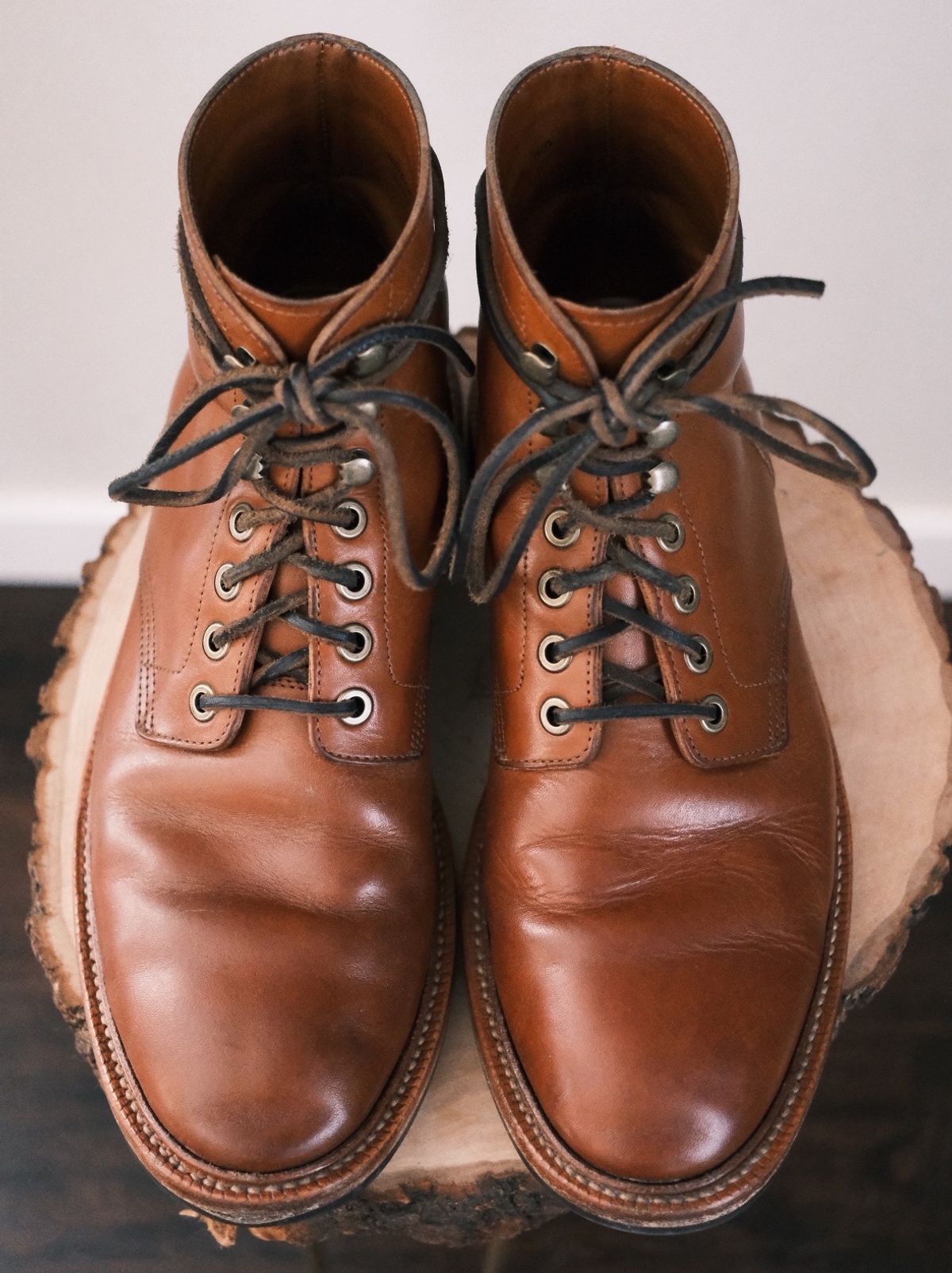 Photo by cuffcheckdenim on February 1, 2024 of the Grant Stone Diesel Boot in Badalassi Carlo Saddle Tan Minerva.